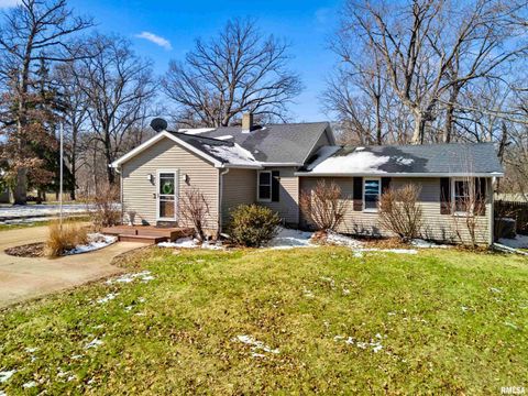 Homes For Sale - 1215 N Maple Lane<br/> East Peoria, IL 61611