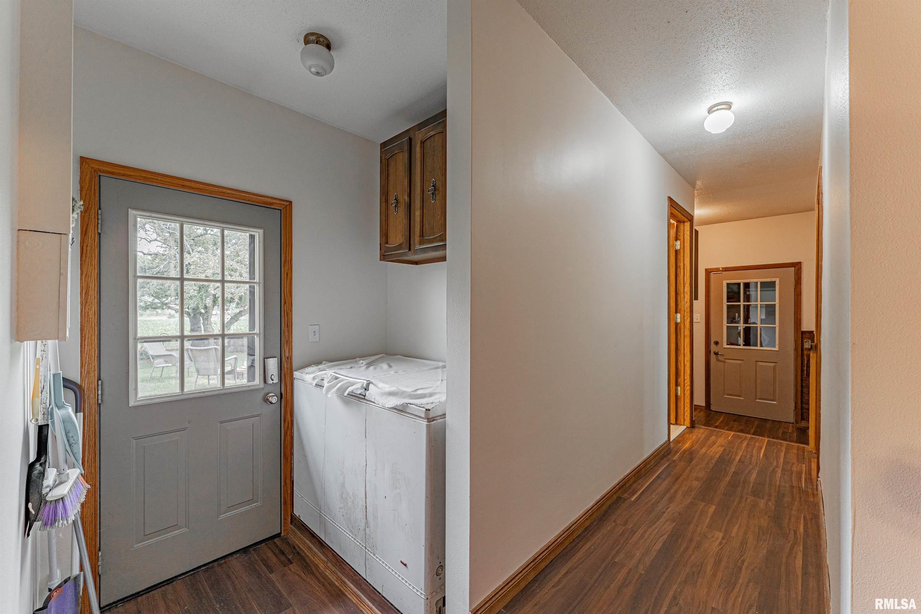 1354 Airport Road, Lincoln, Illinois image 13