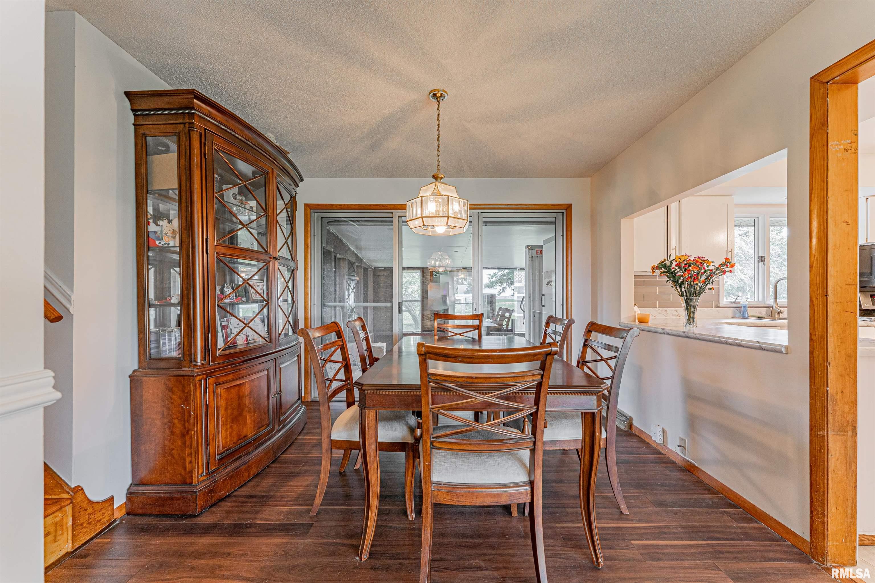 1354 Airport Road, Lincoln, Illinois image 9