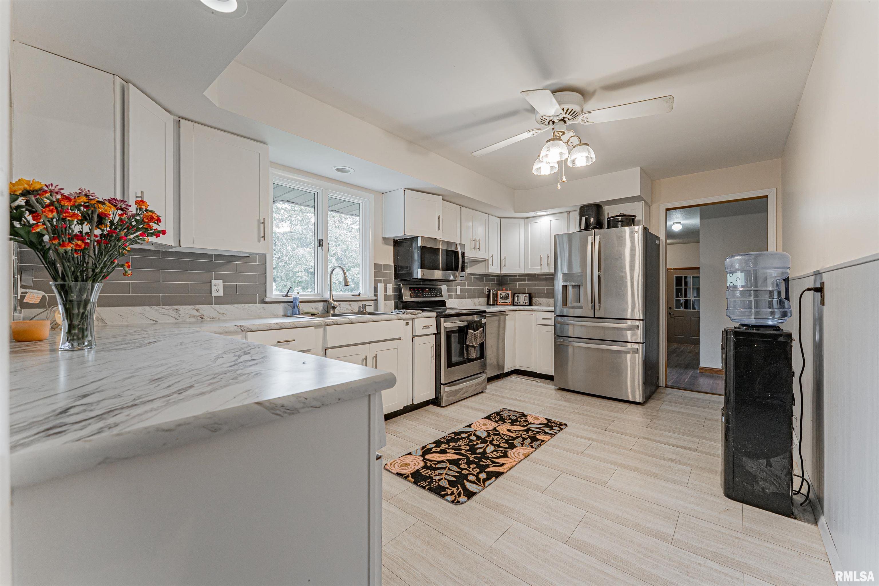 1354 Airport Road, Lincoln, Illinois image 11