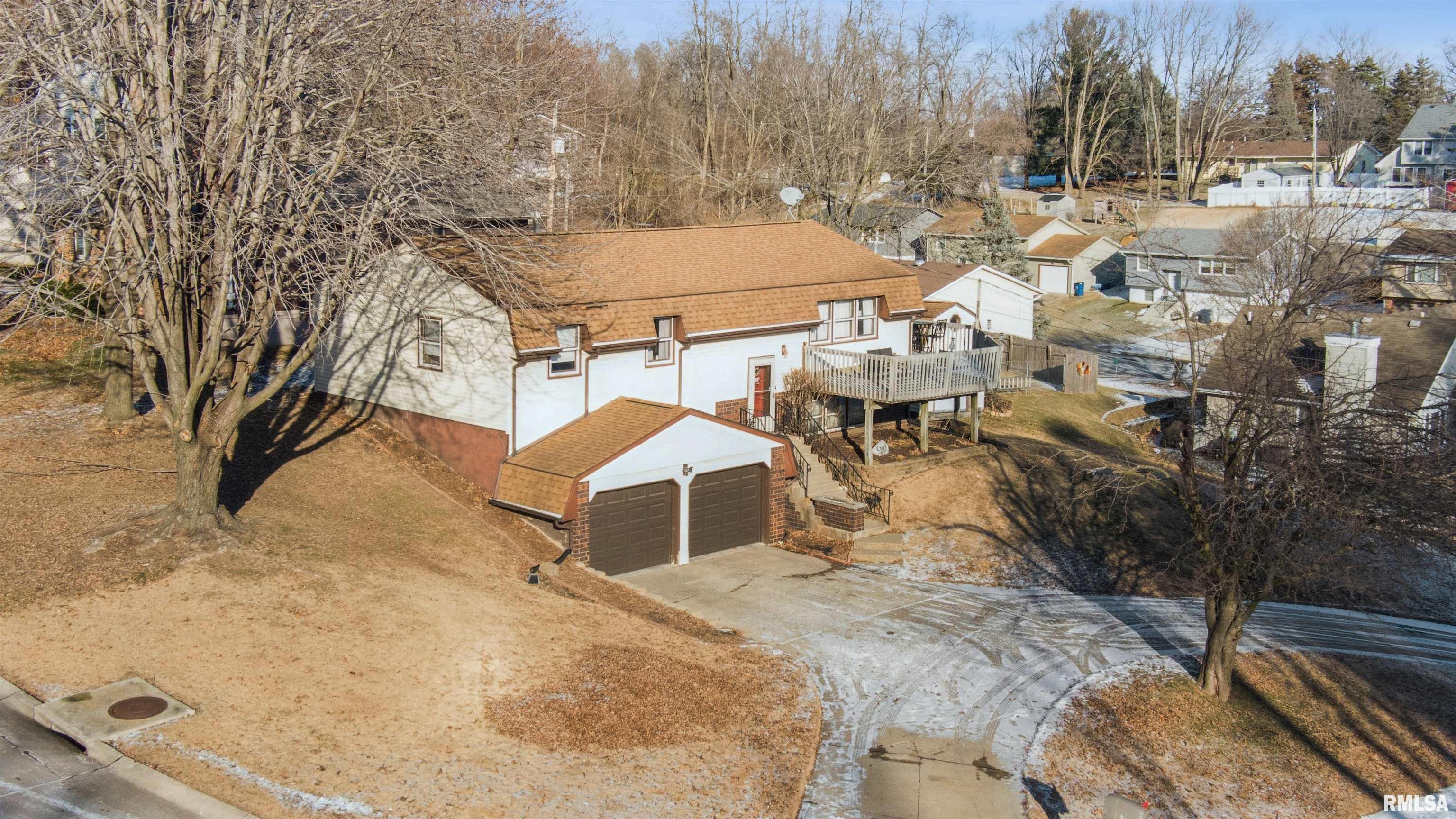 513 Walnut Court, Le Claire, Iowa image 31