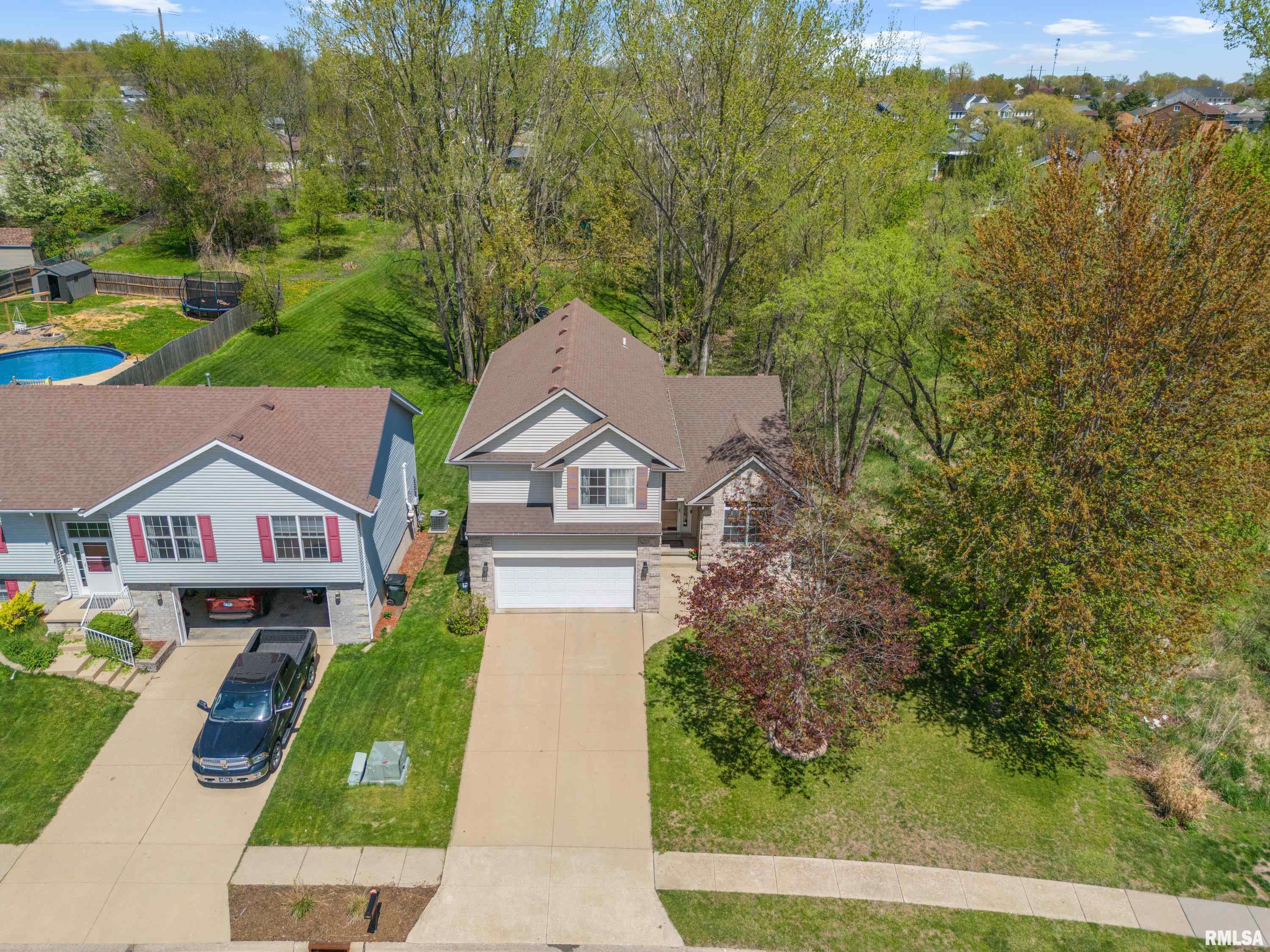 6135 Hillandale Road, Davenport, Iowa image 40