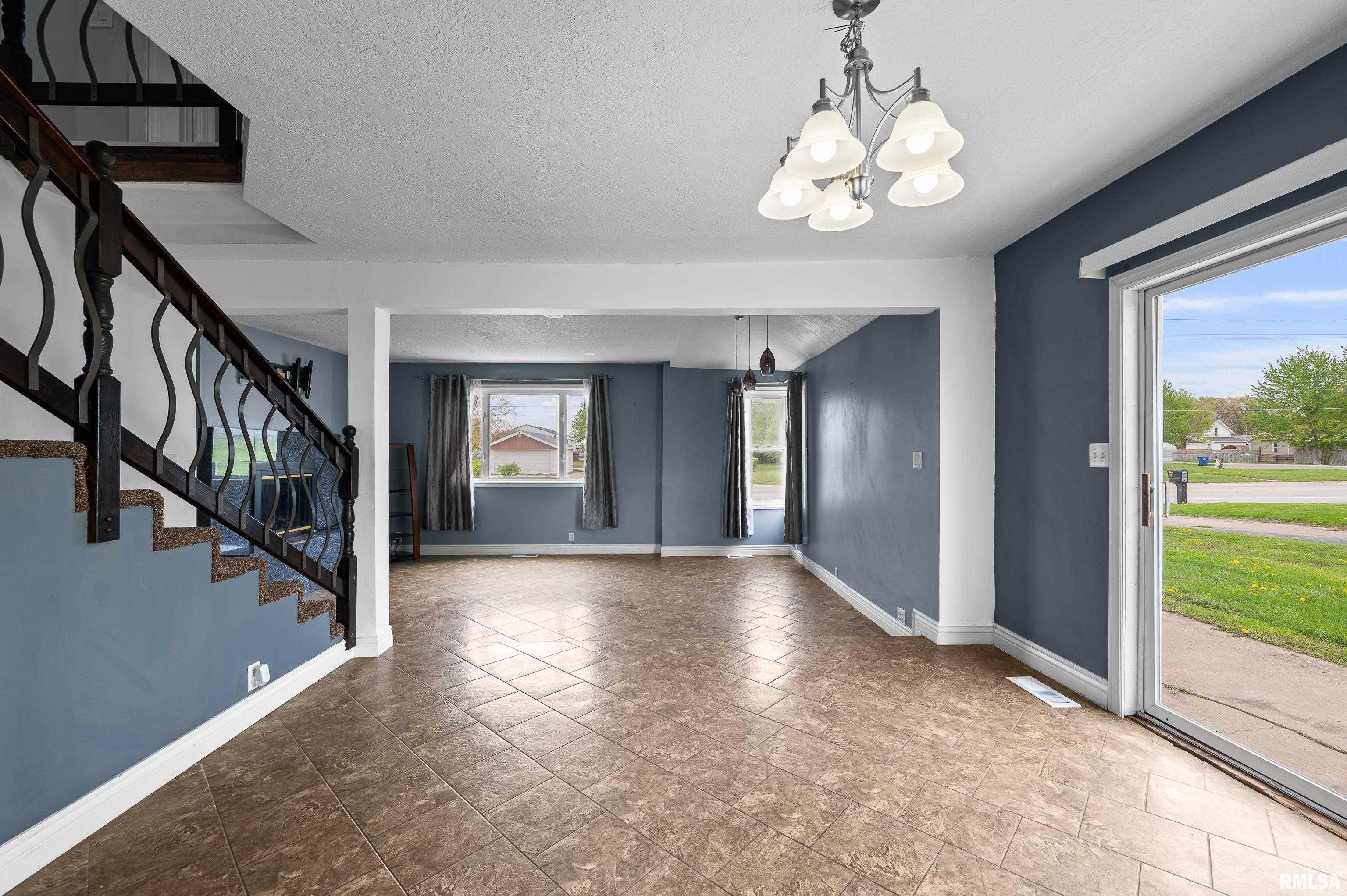 7106 134th Avenue West, Taylor Ridge, Illinois image 12