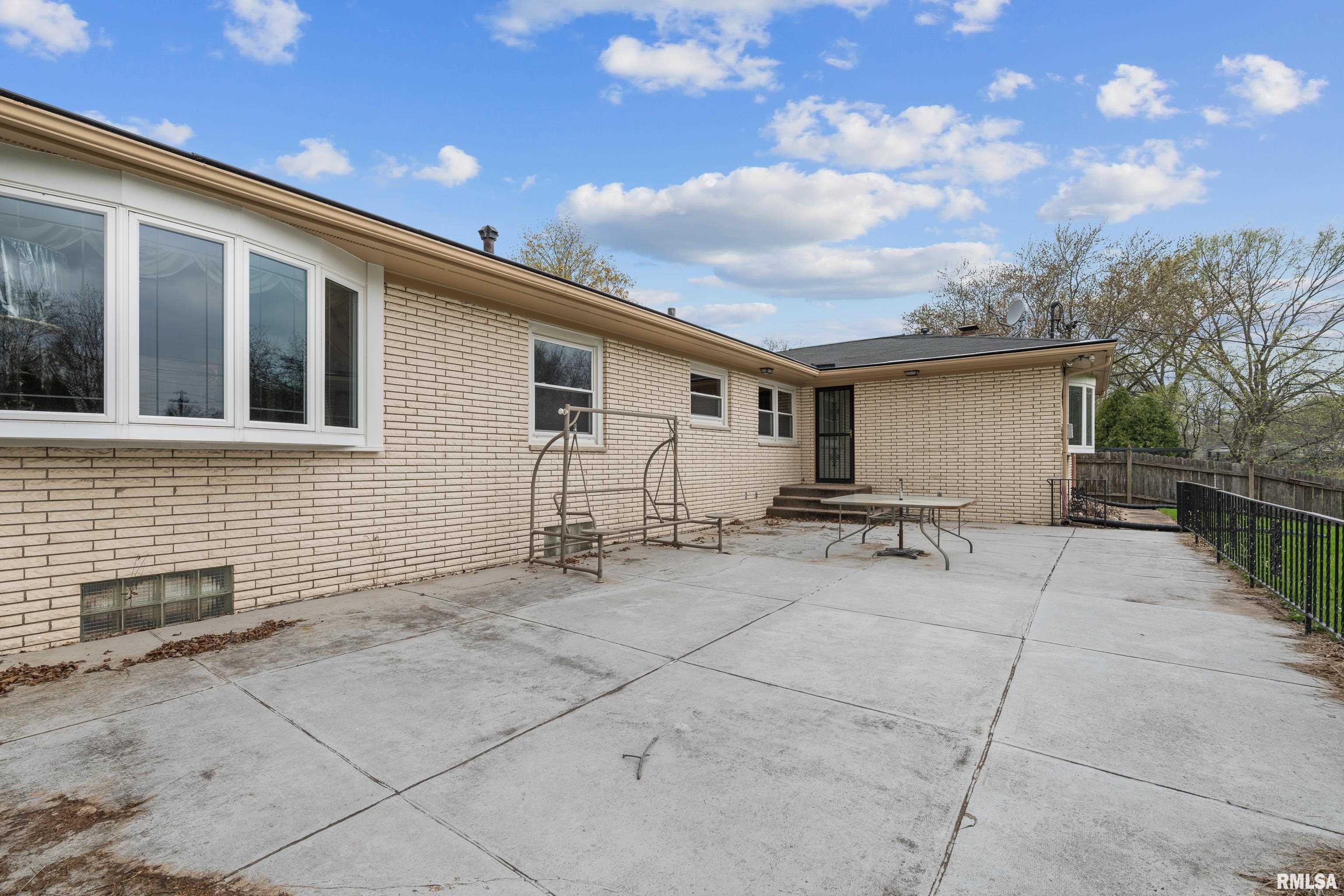 3617 25th Avenue, Rock Island, Illinois image 2