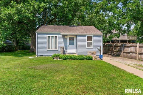 Homes For Sale - 2827 S Walnut Street<br/> Sangamon County, Springfield, IL 62704
