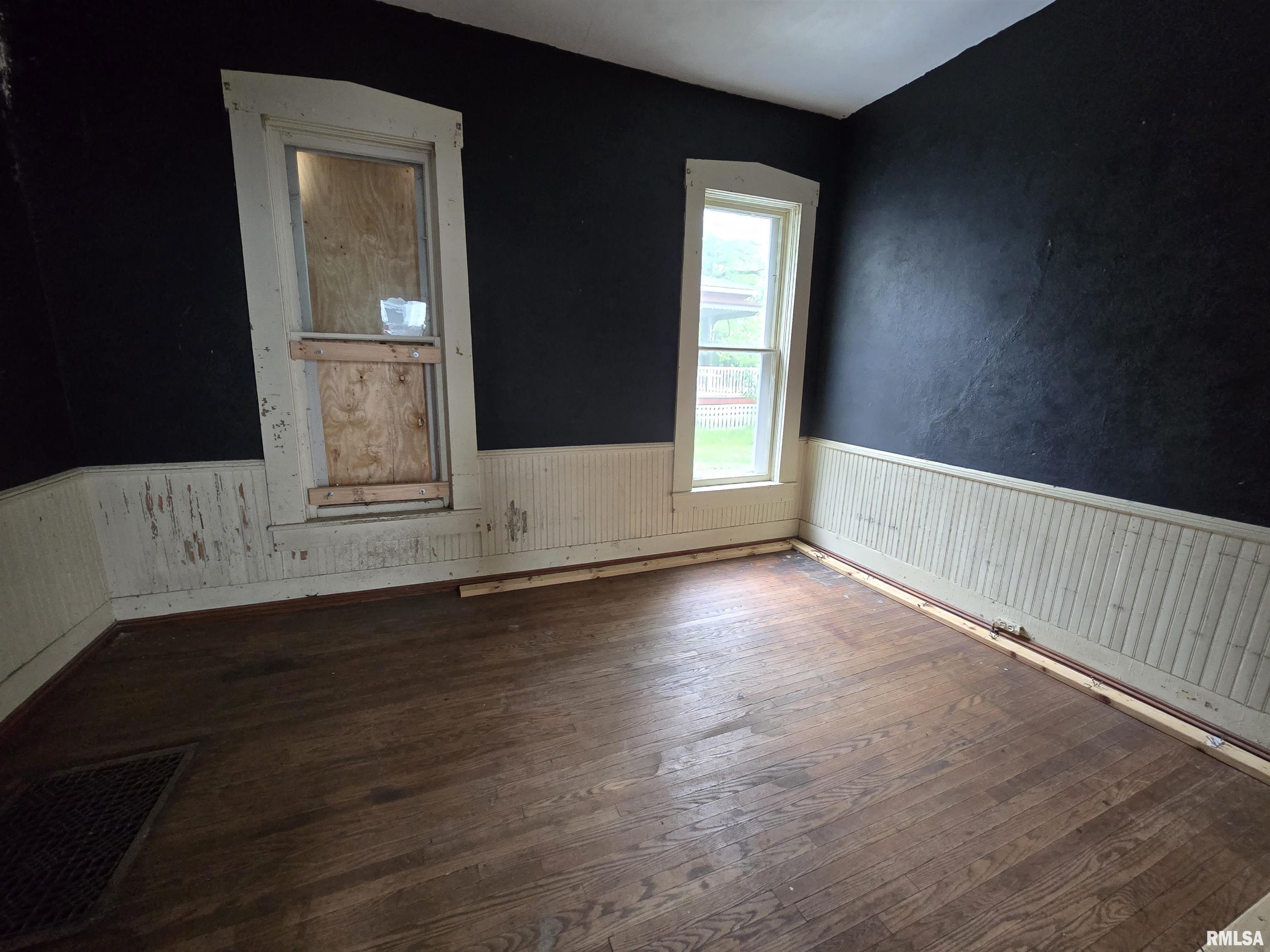 327 N 3rd Street, Greenville, Illinois image 12