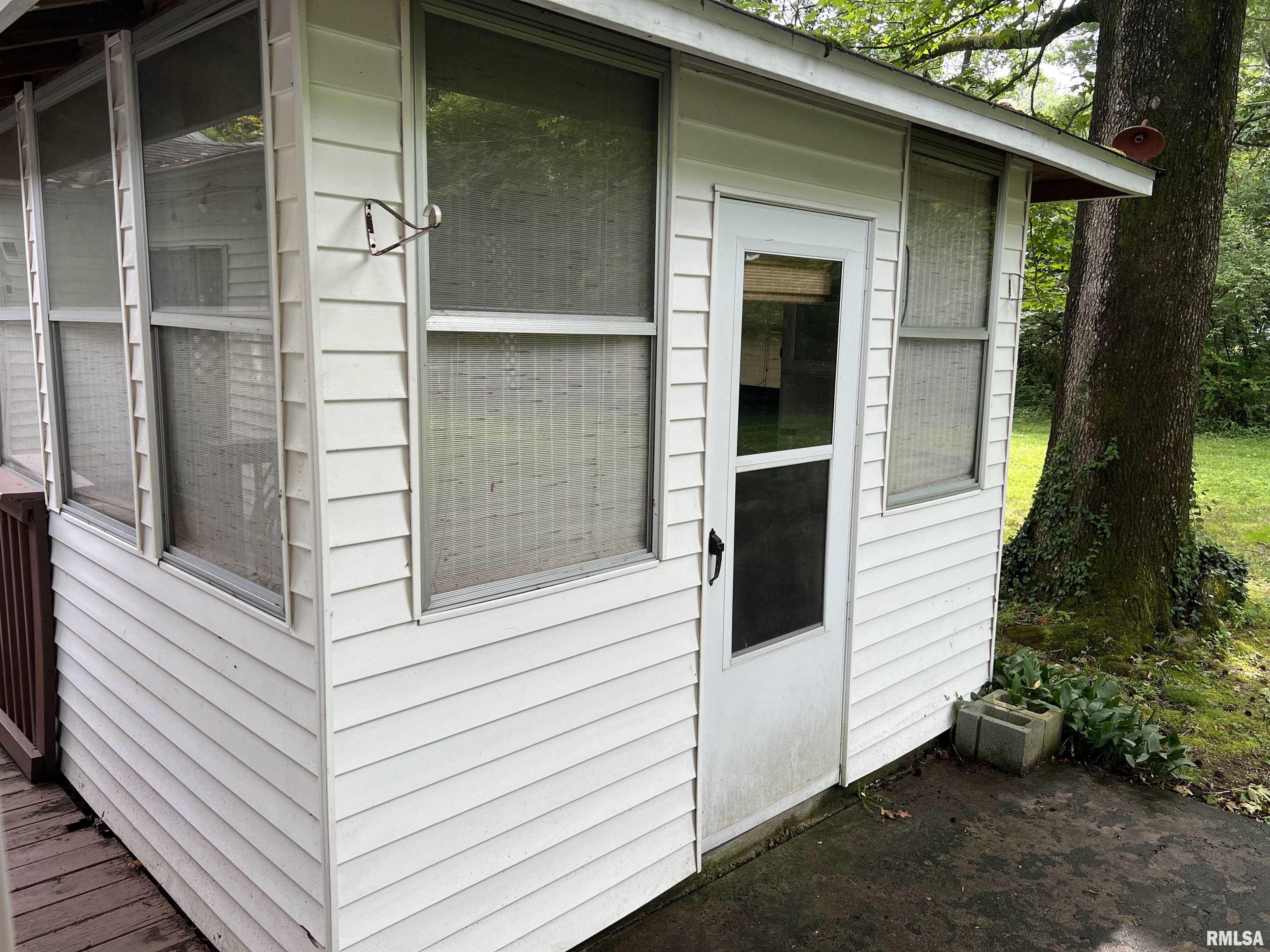 1000 S Johnson Street, Carbondale, Illinois image 23