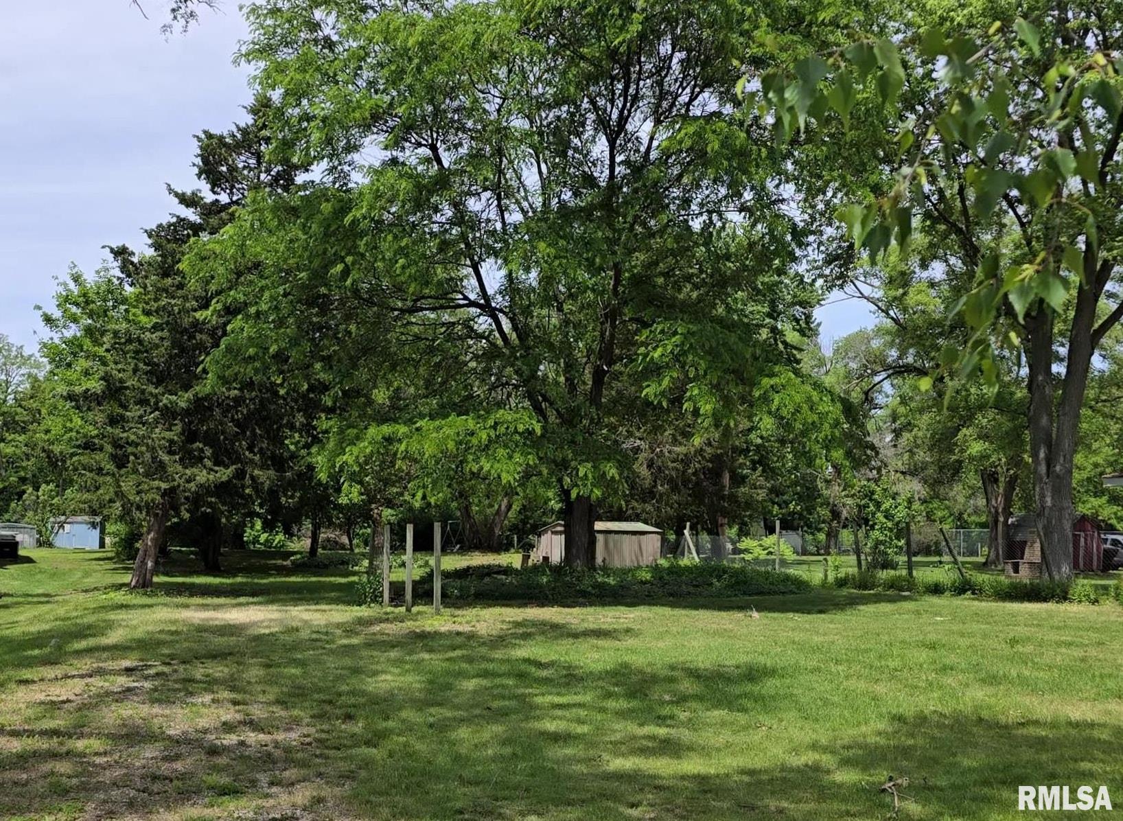 15417 N River Beach Drive, Chillicothe, Illinois image 1