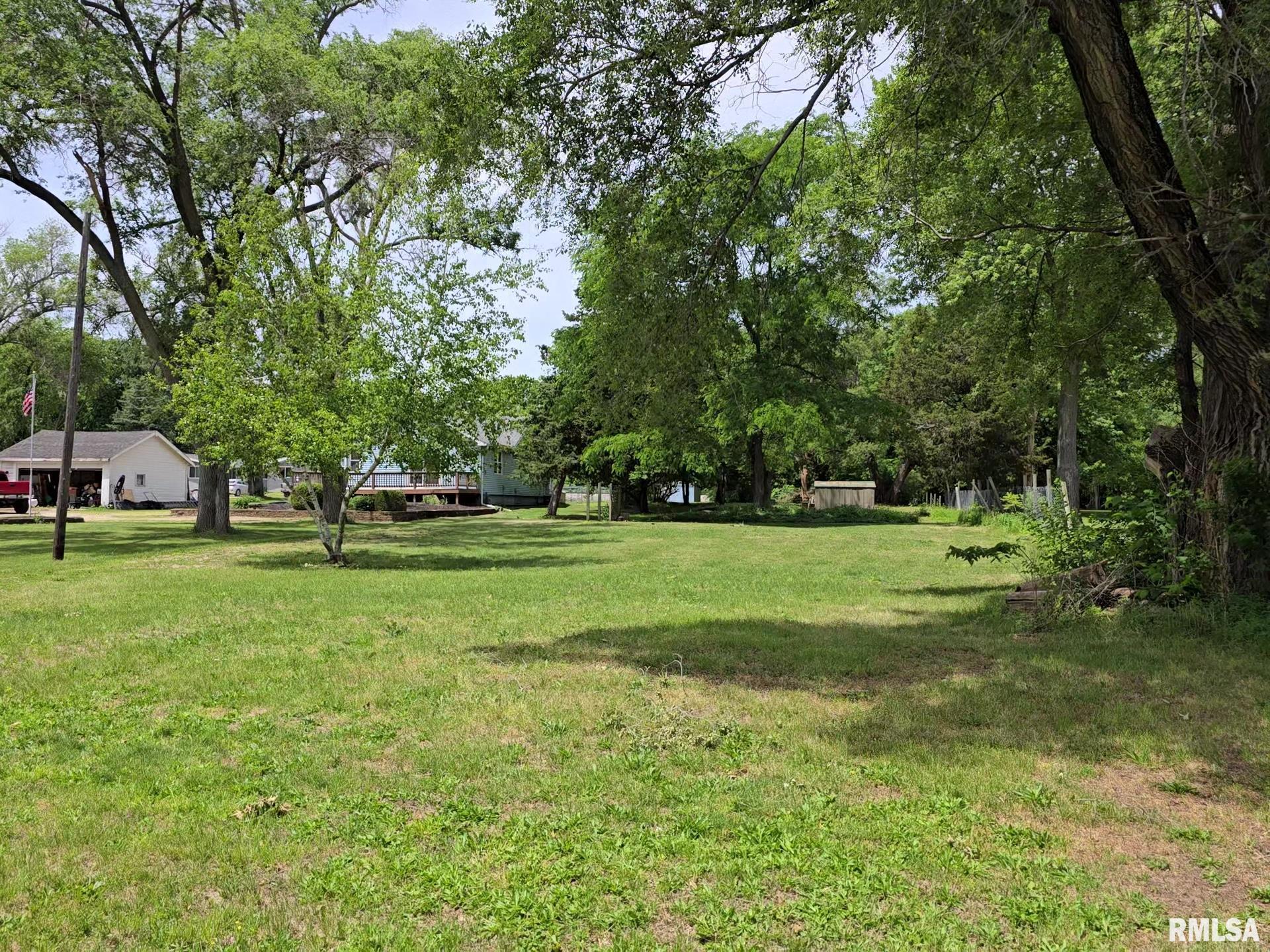 15417 N River Beach Drive, Chillicothe, Illinois image 2