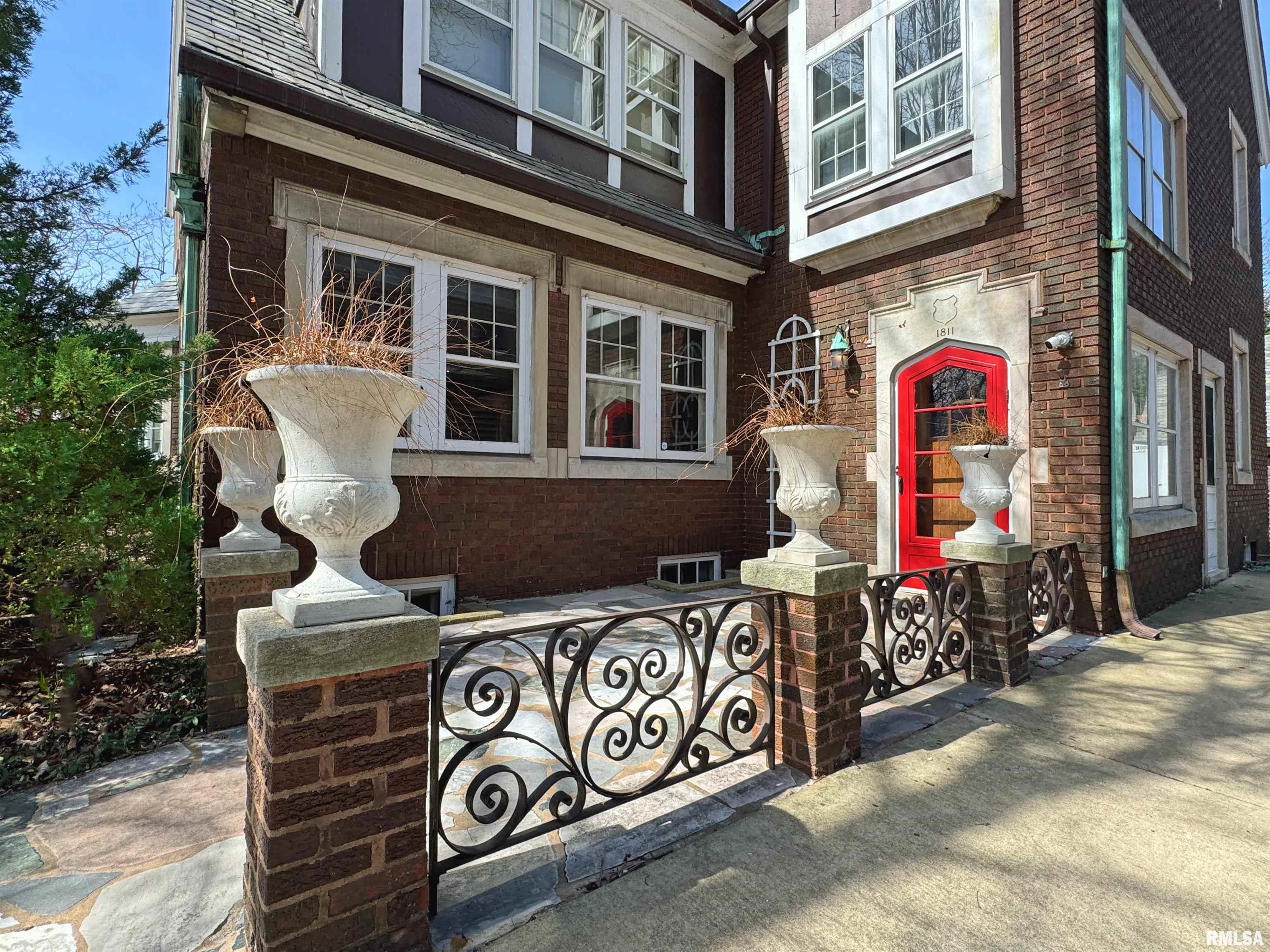 1811 W Moss Avenue, Peoria, Illinois image 4