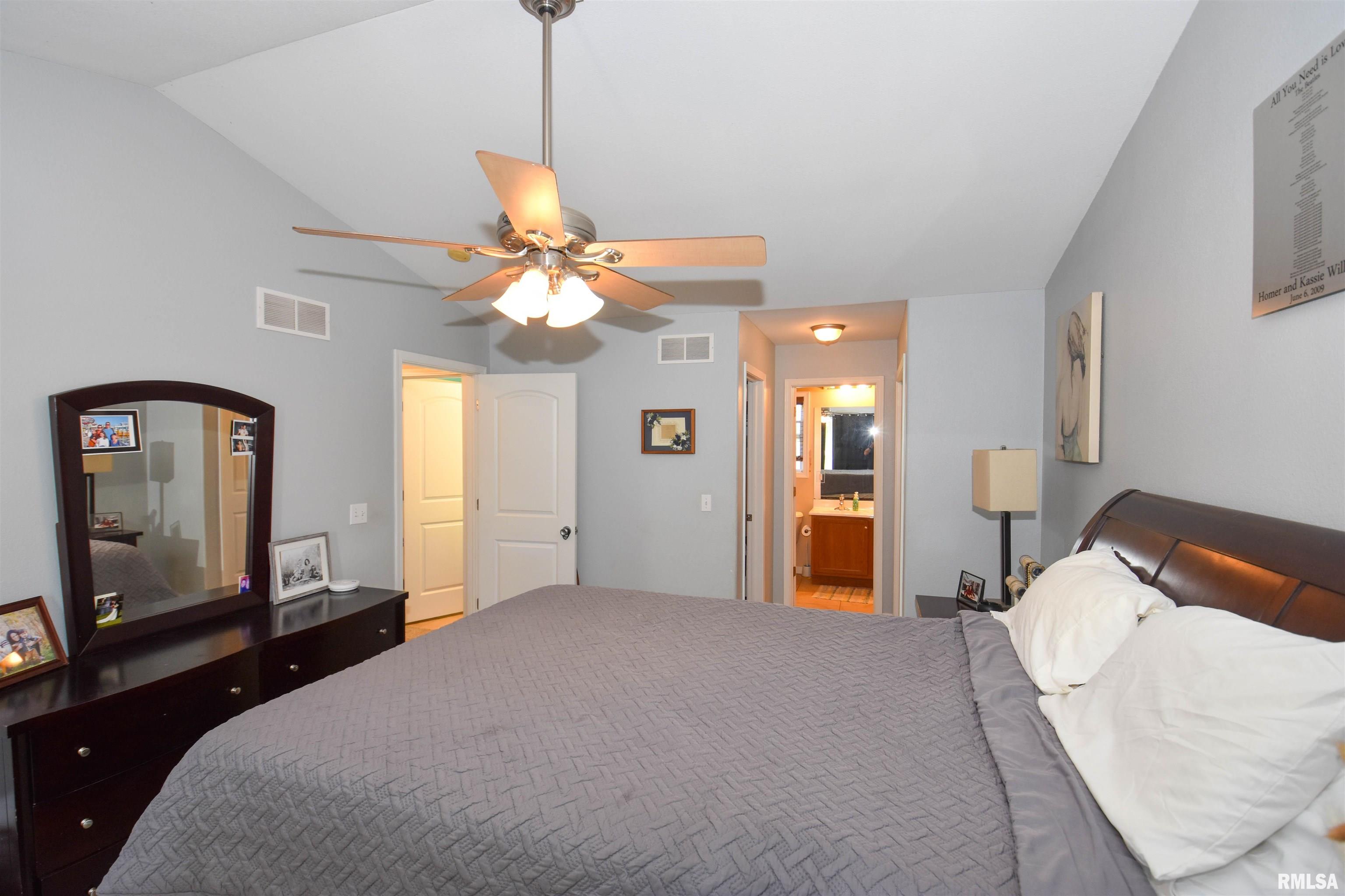 100 S Sandyshores Drive, Chillicothe, Illinois image 15