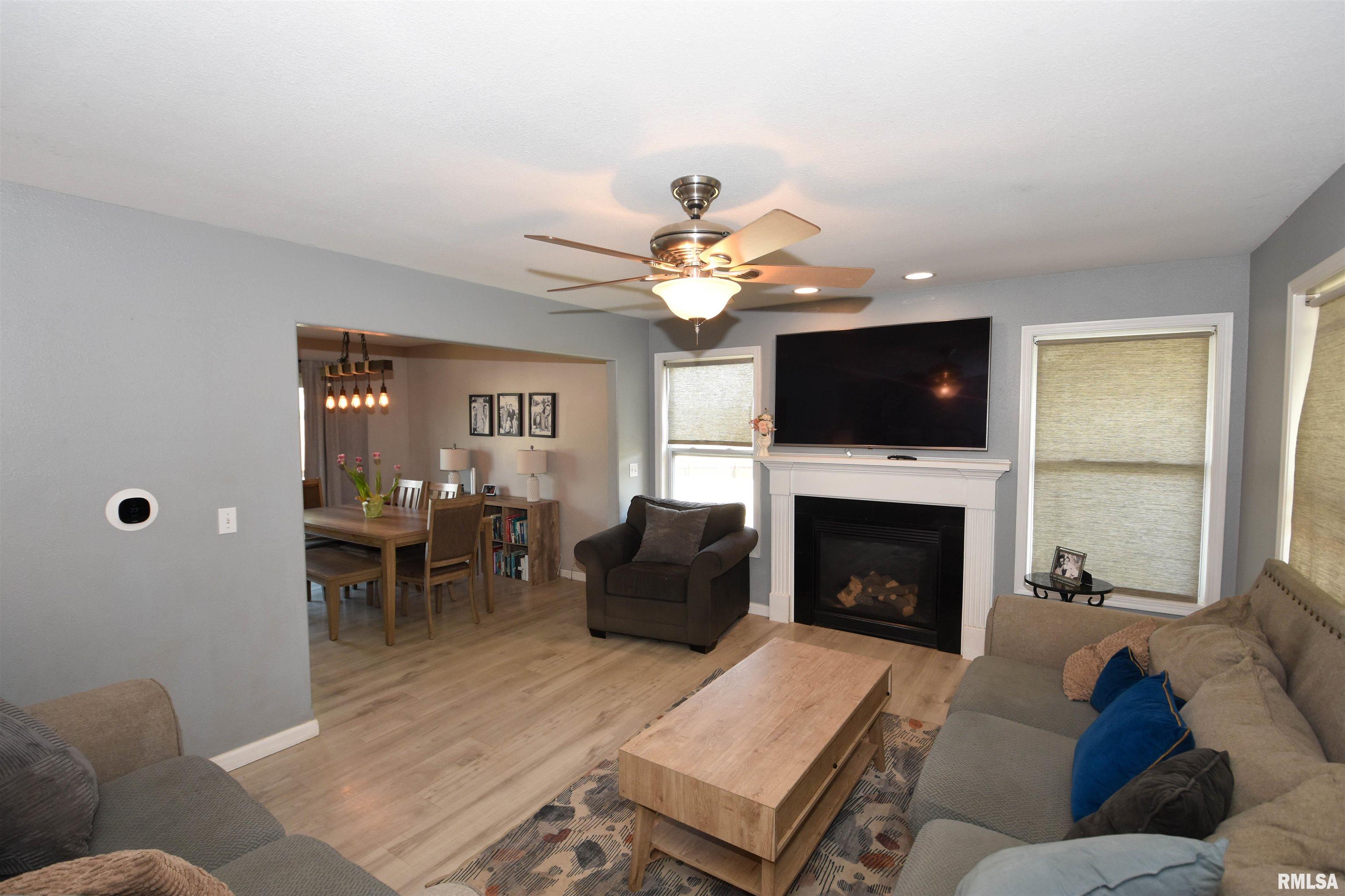 100 S Sandyshores Drive, Chillicothe, Illinois image 3