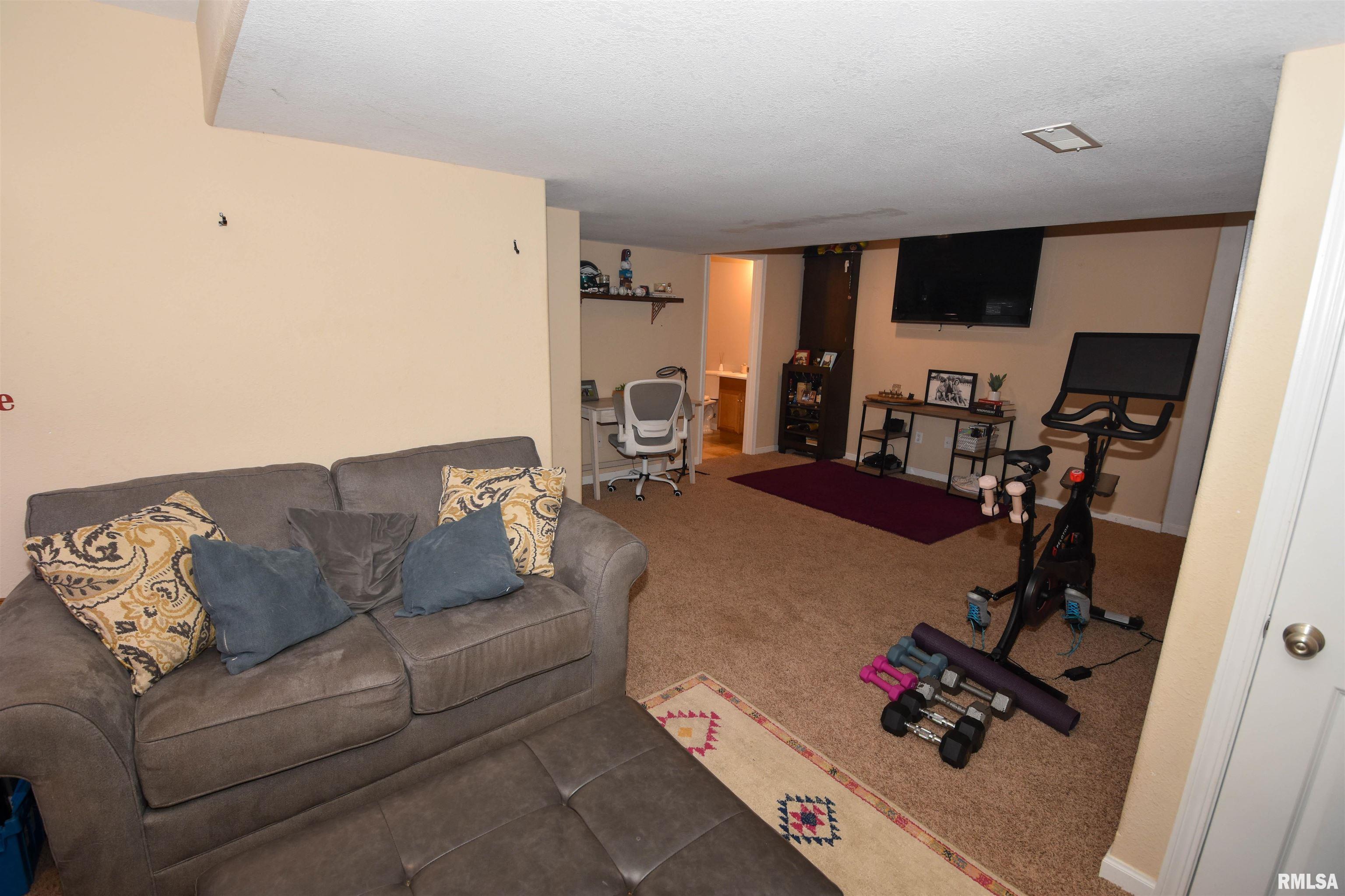 100 S Sandyshores Drive, Chillicothe, Illinois image 23