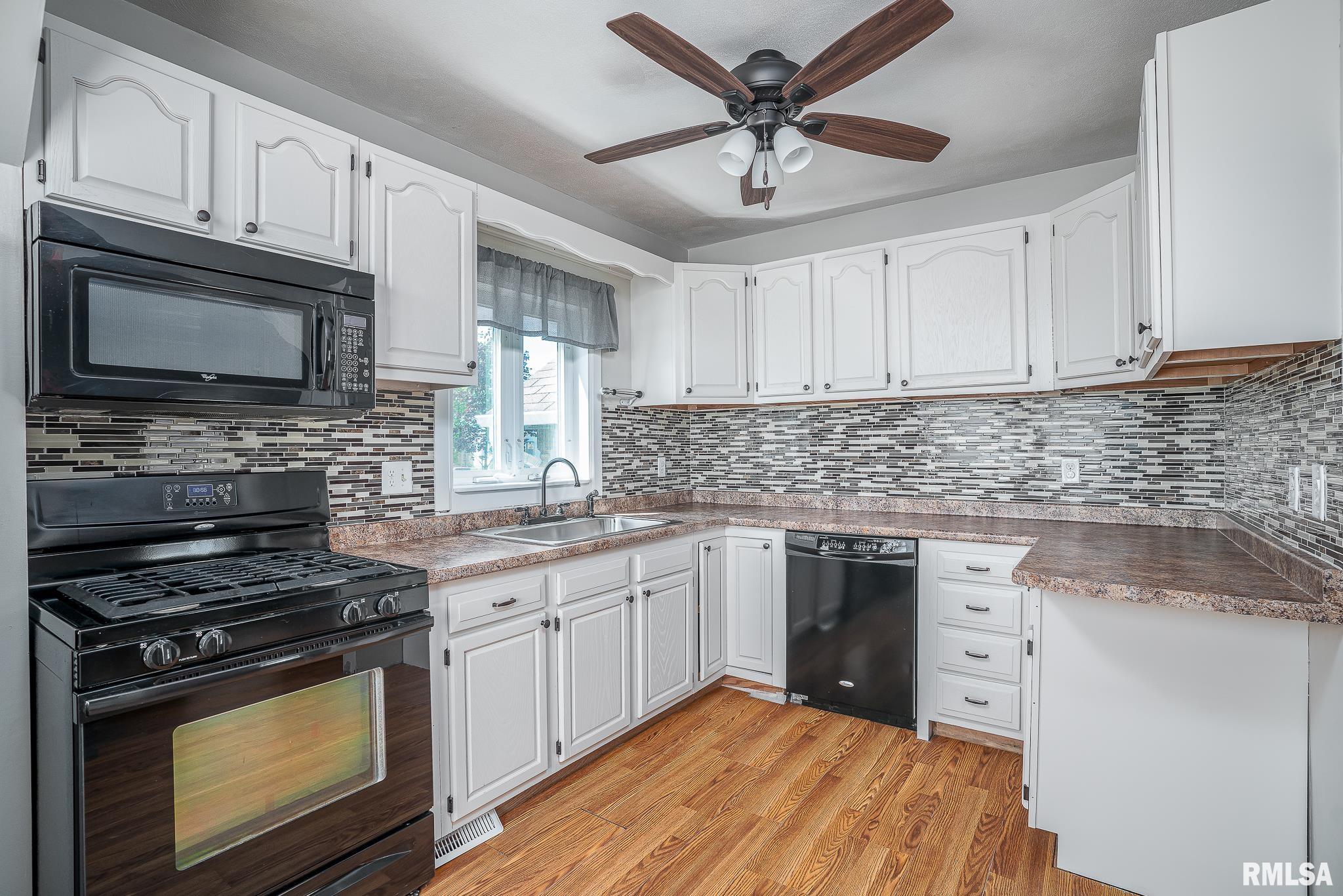 732 26th Street, East Moline, Illinois image 10