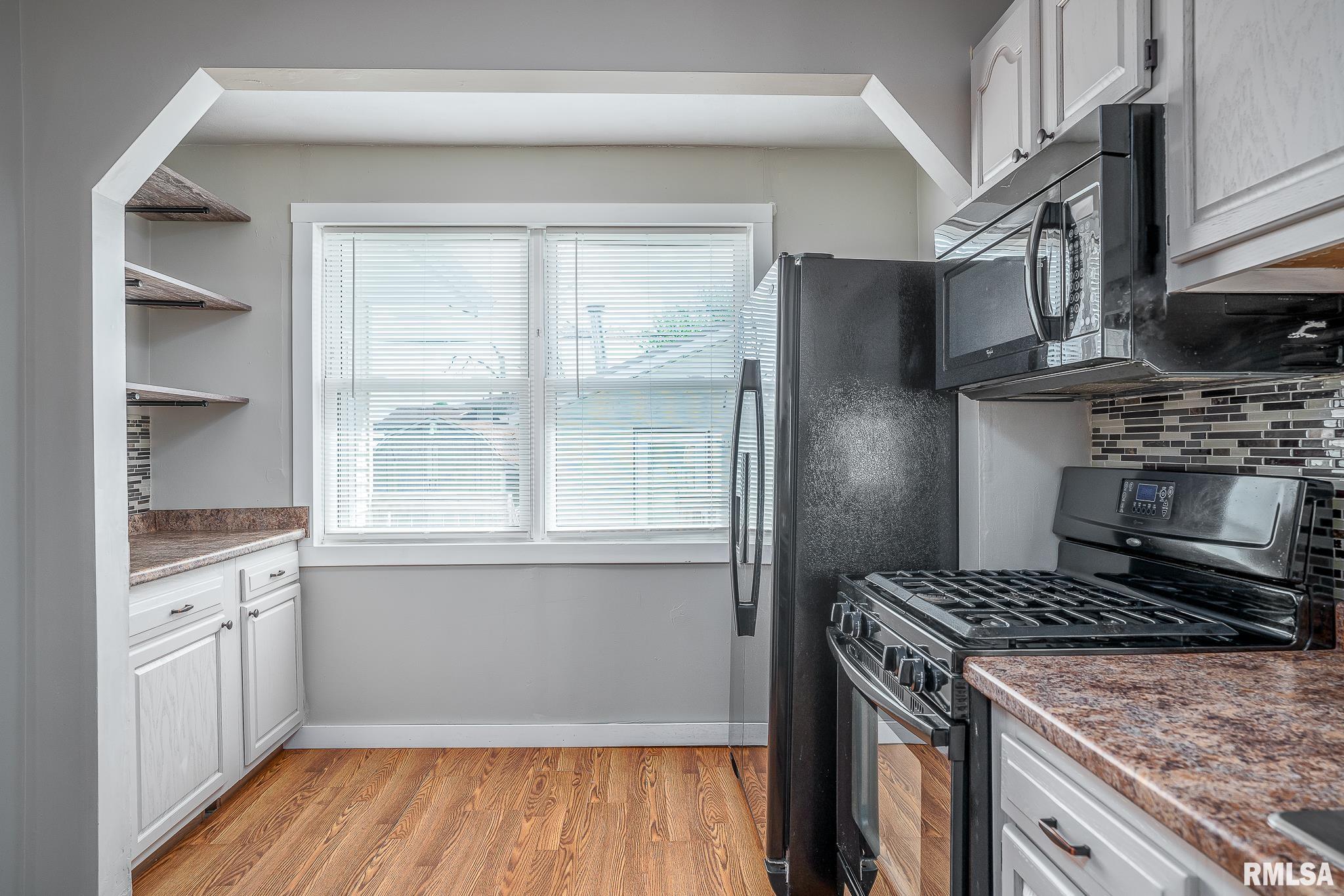 732 26th Street, East Moline, Illinois image 9