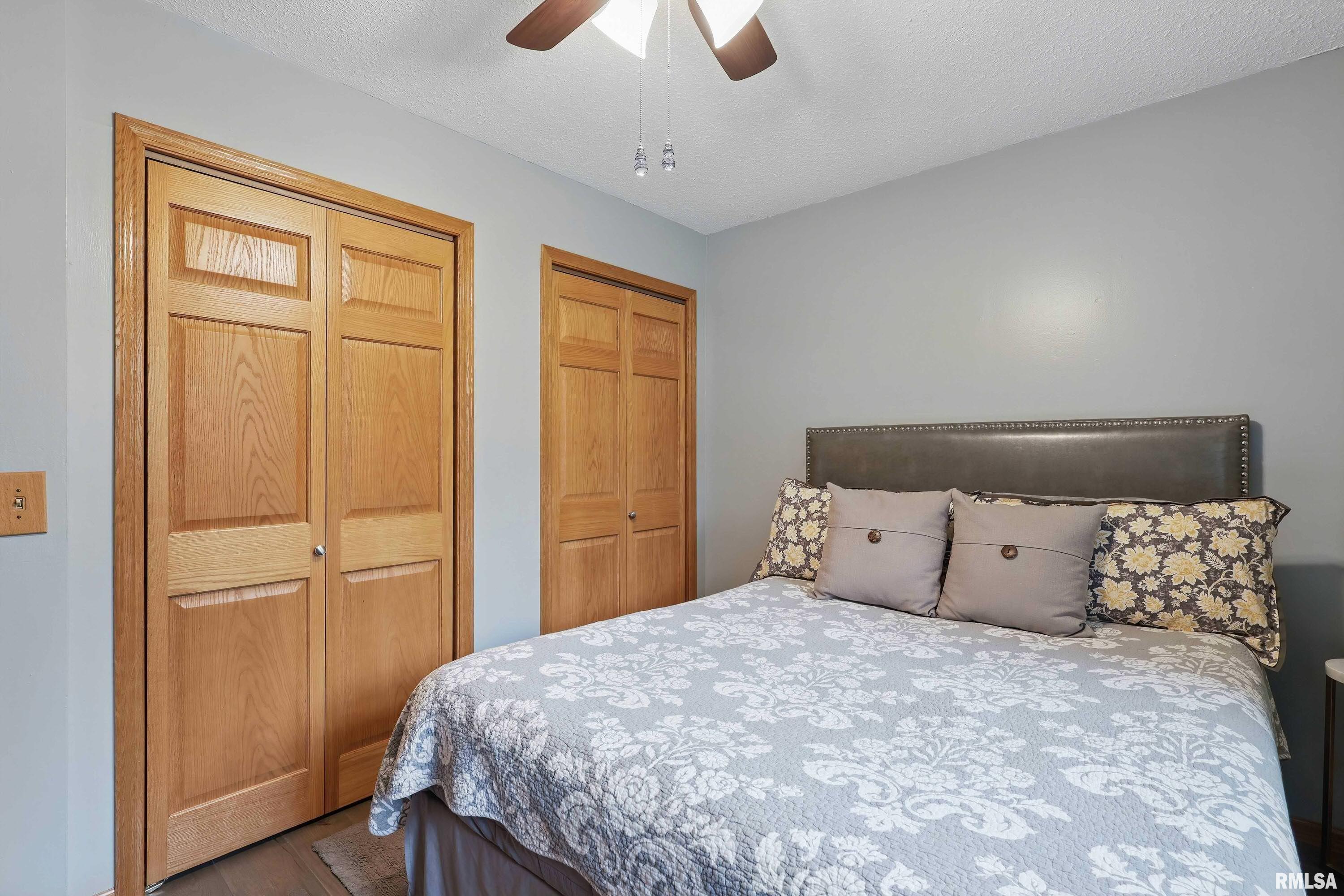 6318 Dodds Drive, Bettendorf, Iowa image 19