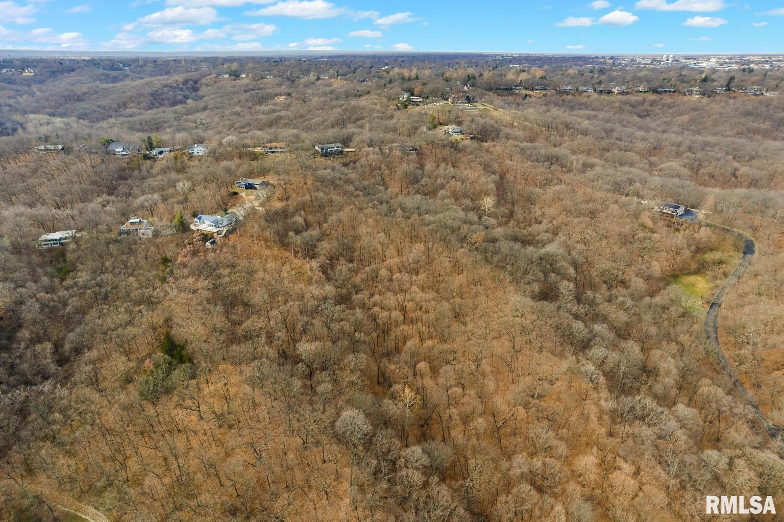 N Skyline Drive, Peoria, Illinois image 4