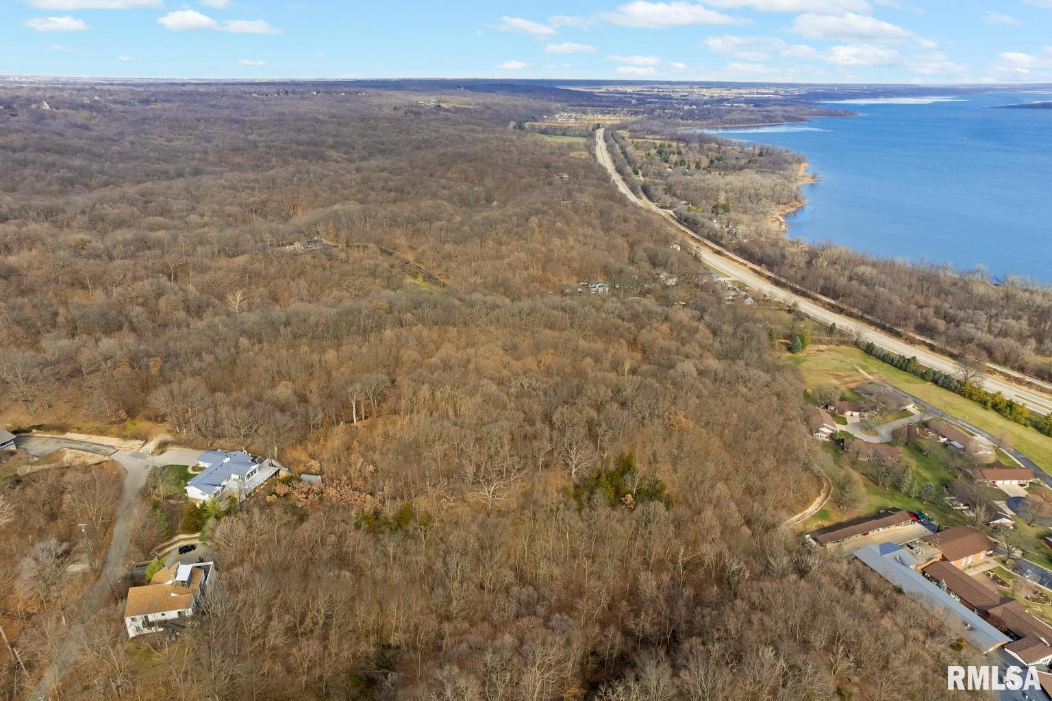 N Skyline Drive, Peoria, Illinois image 6