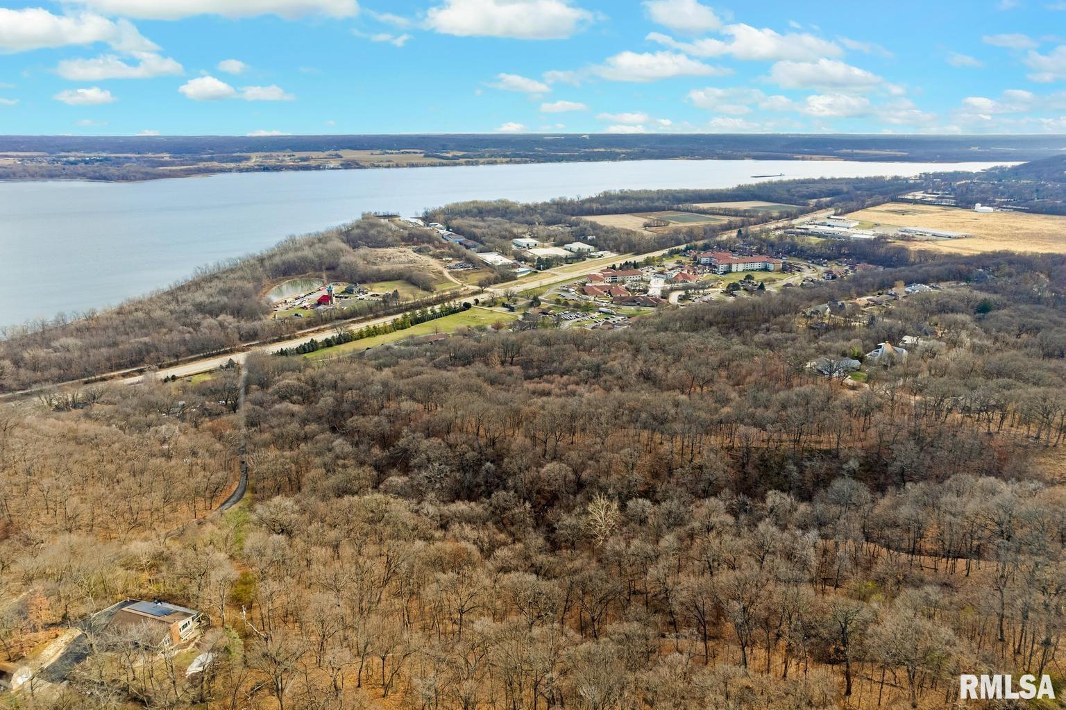 N Skyline Drive, Peoria, Illinois image 3