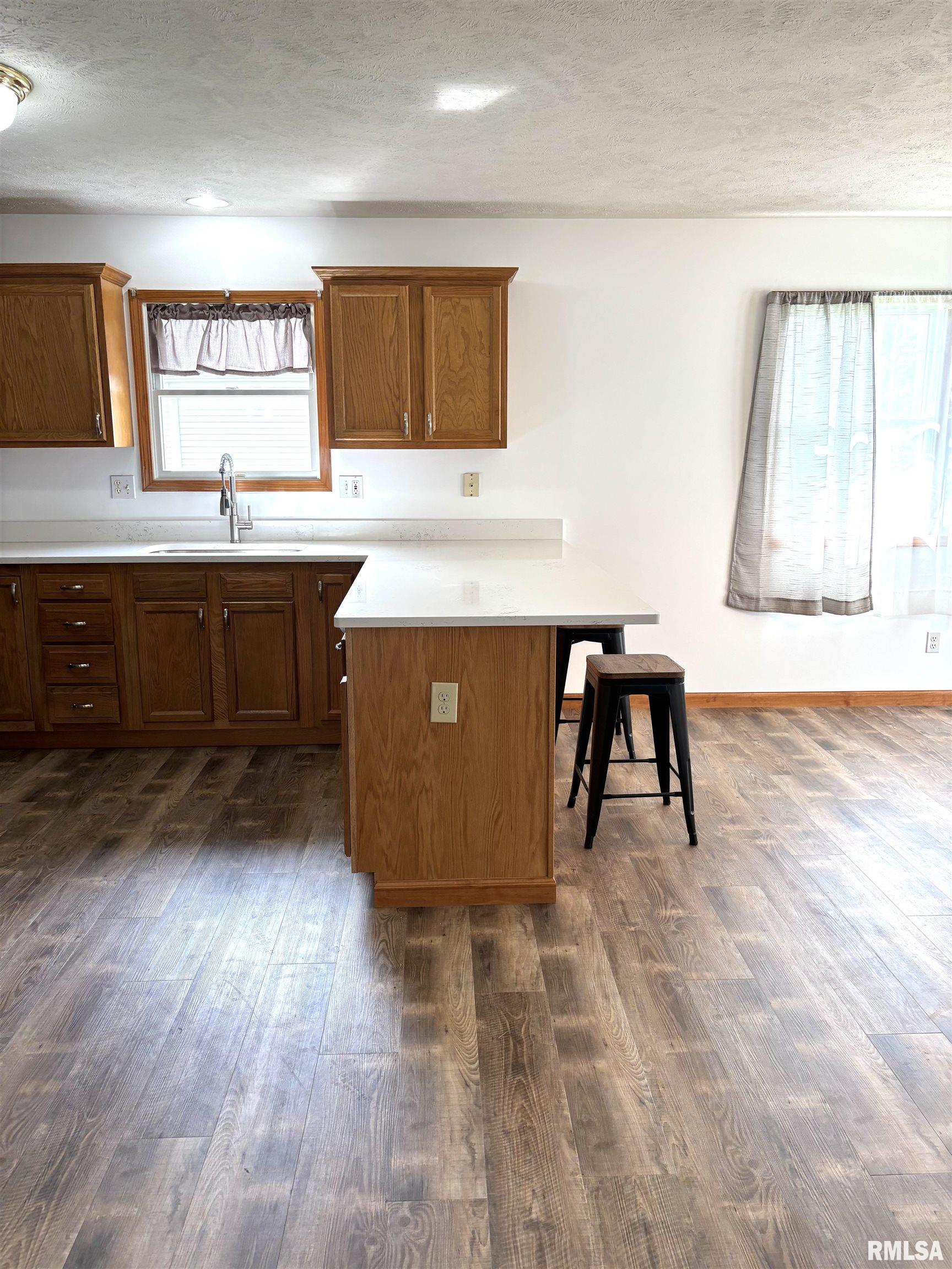 1245 Oakbrook Avenue, Chatham, Illinois image 9