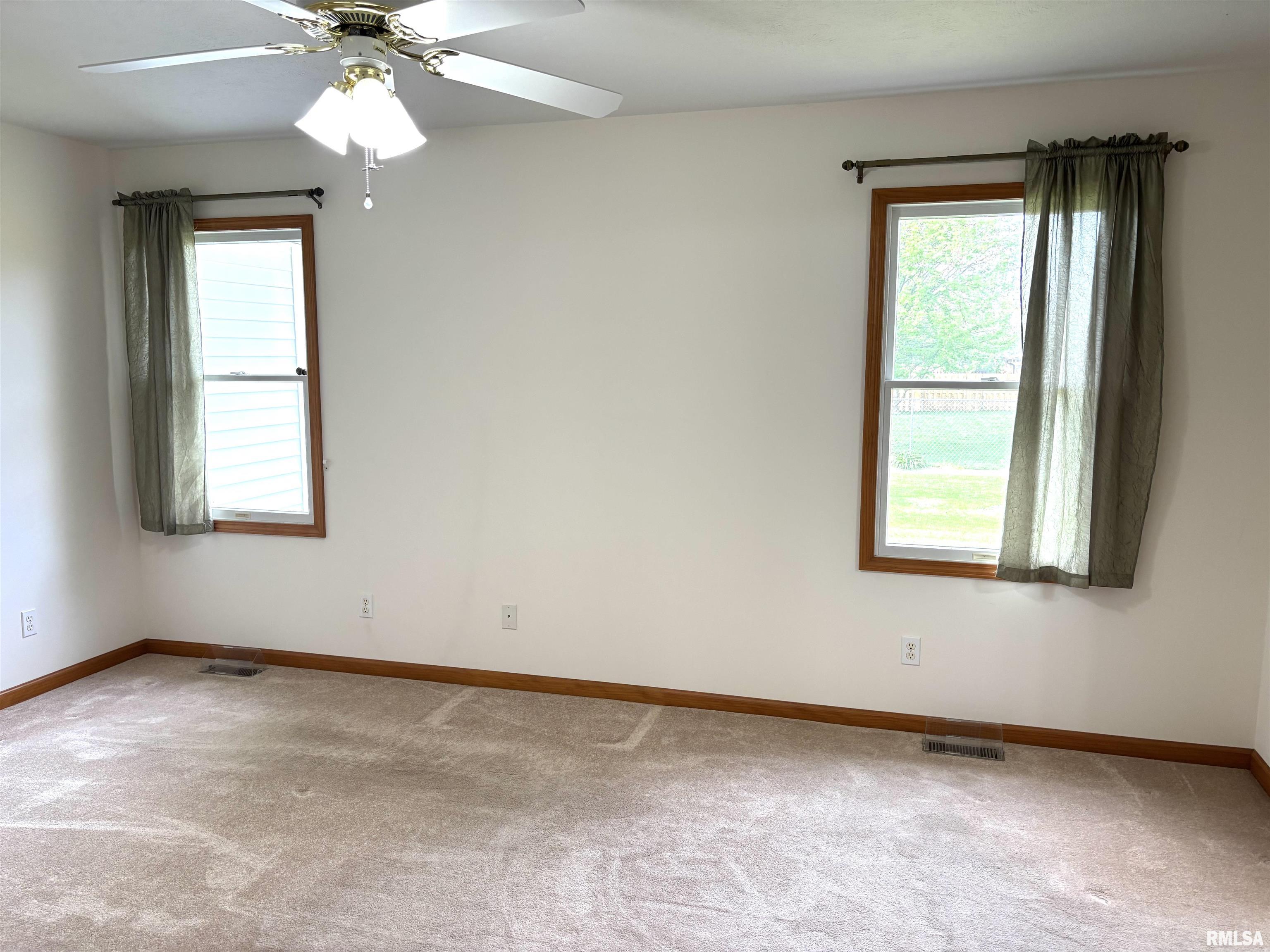 1245 Oakbrook Avenue, Chatham, Illinois image 23
