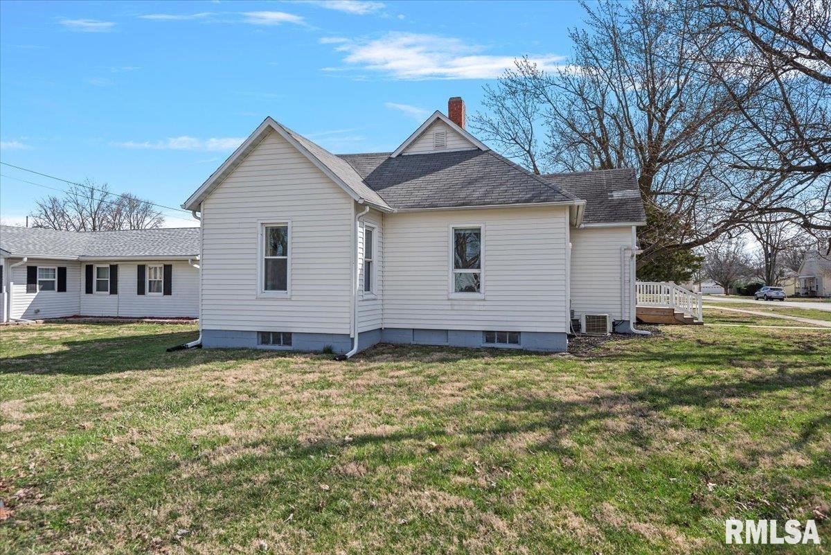 204 N Emmett Street, Virden, Illinois image 35