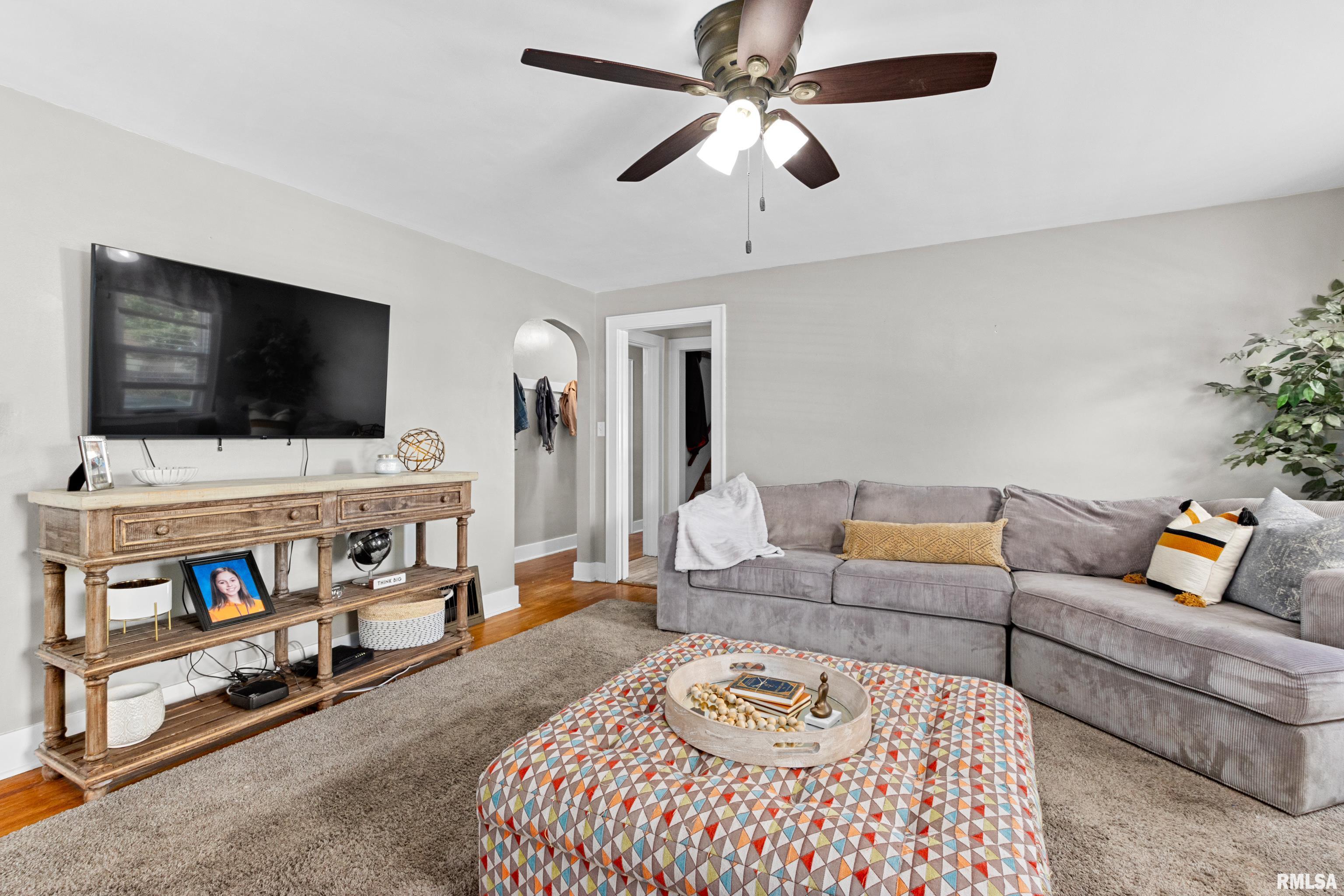 411 E Jefferson Street, Washington, Illinois image 10