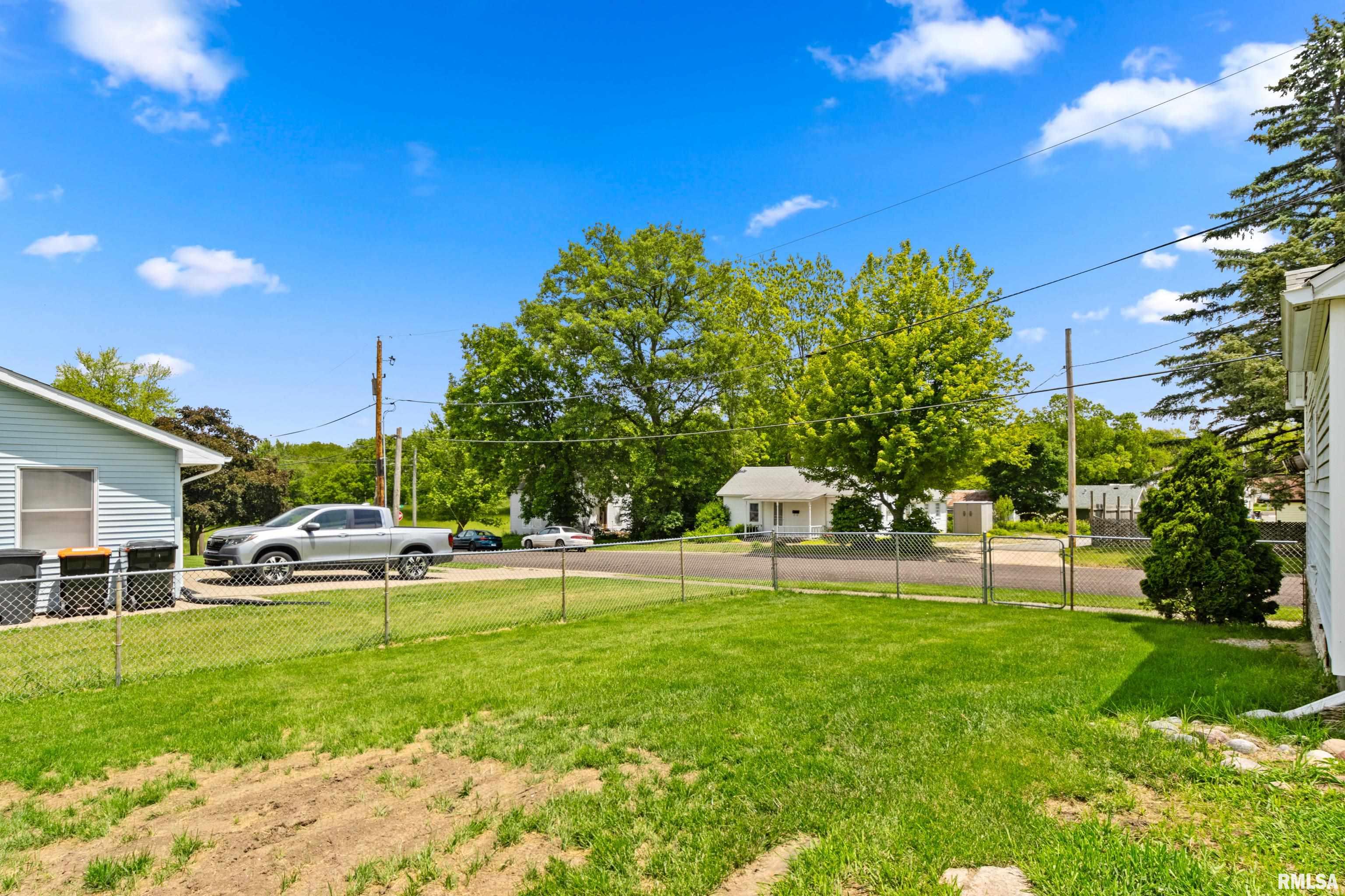 411 E Jefferson Street, Washington, Illinois image 36