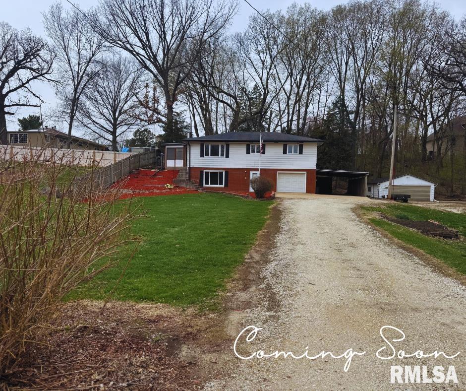 4690 Criswell Street, Bettendorf, Iowa image 2