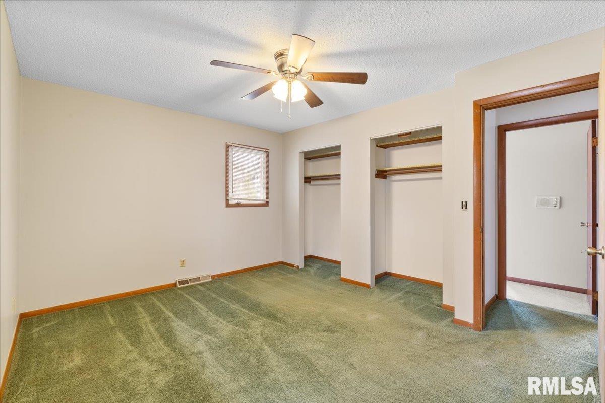 4690 Criswell Street, Bettendorf, Iowa image 30