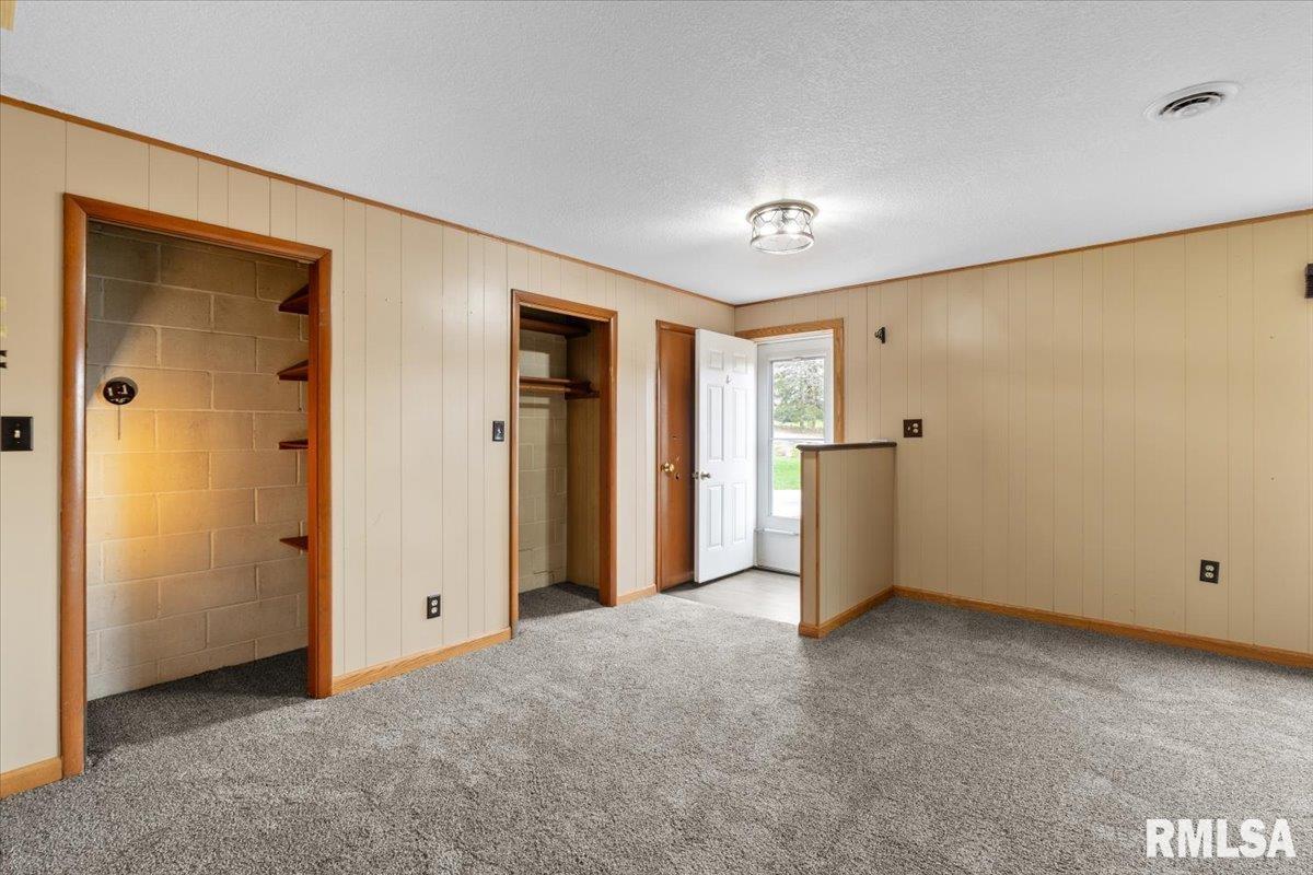 4690 Criswell Street, Bettendorf, Iowa image 41