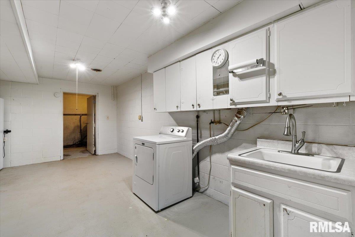 4690 Criswell Street, Bettendorf, Iowa image 47