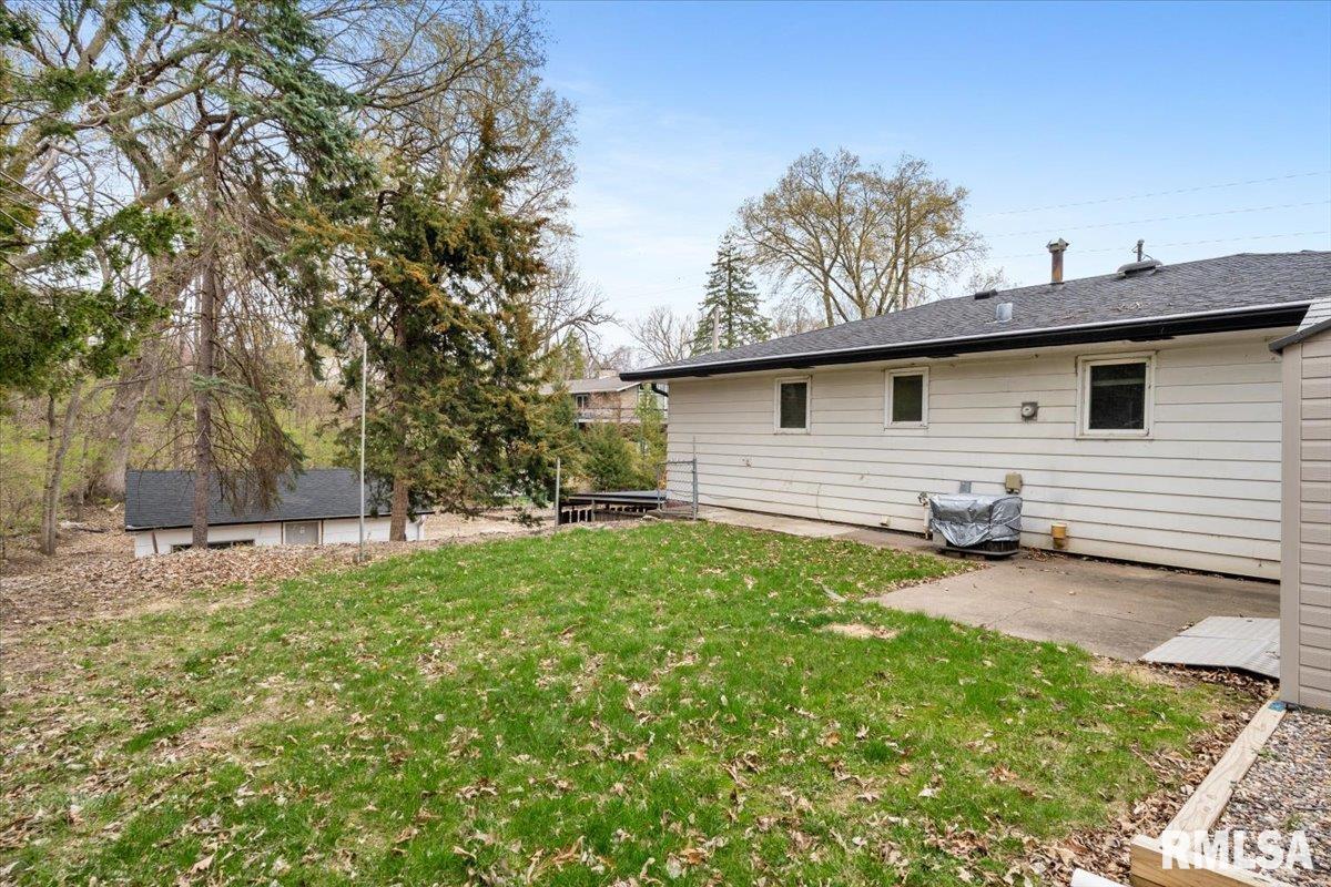 4690 Criswell Street, Bettendorf, Iowa image 13