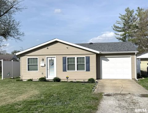 Photo of 1989 BAIRD Avenue, Galesburg, IL 61401 (MLS # CA1043058)