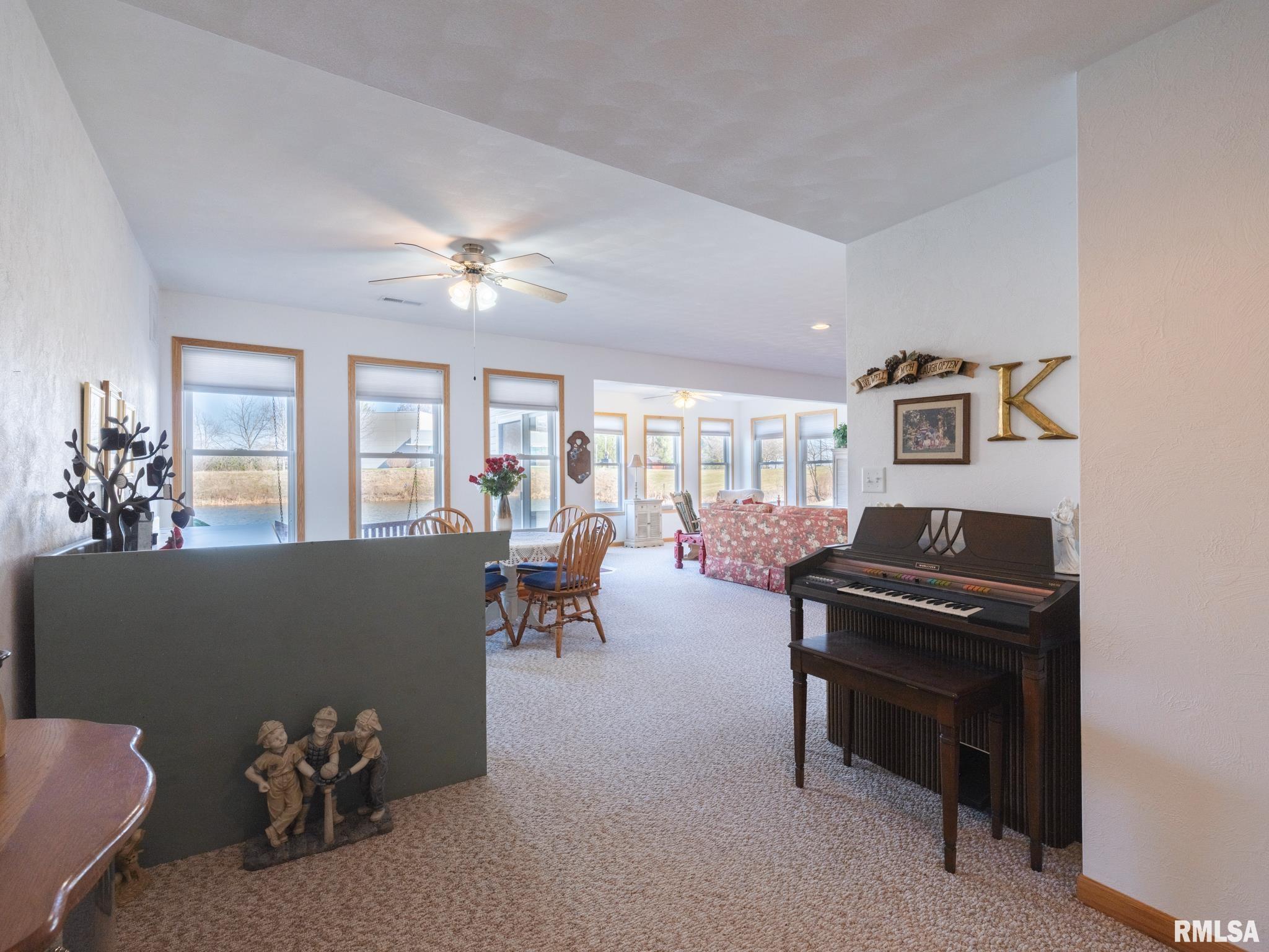 2810 Addison Court, Pekin, Illinois image 38