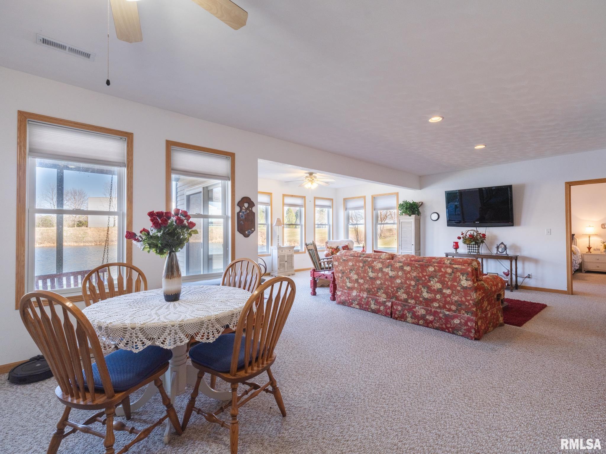2810 Addison Court, Pekin, Illinois image 43