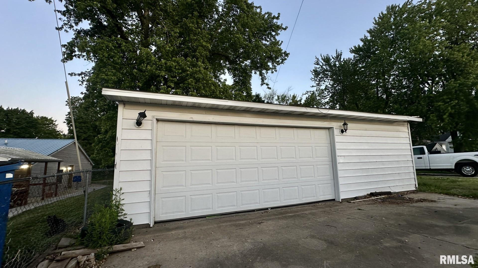 1324 N 6th Street, Quincy, Illinois image 3