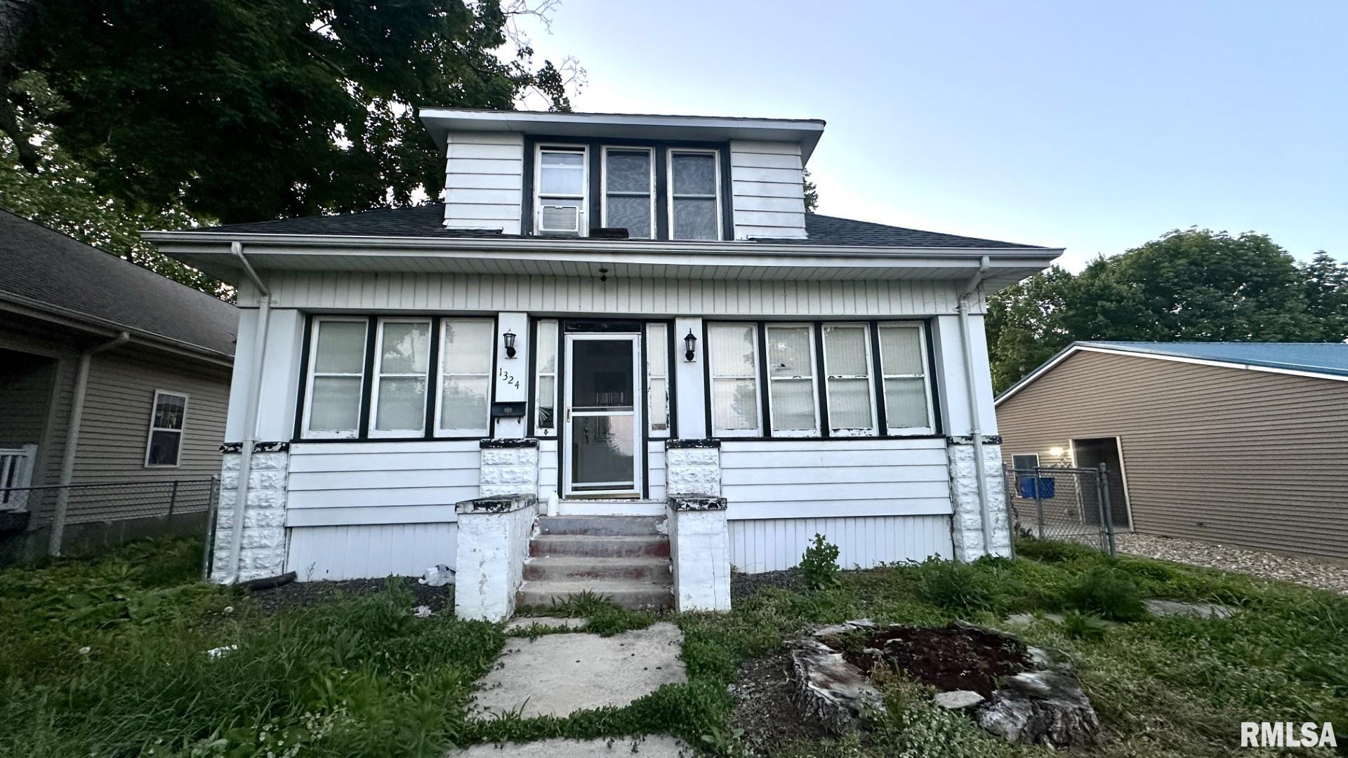 1324 N 6th Street, Quincy, Illinois image 2