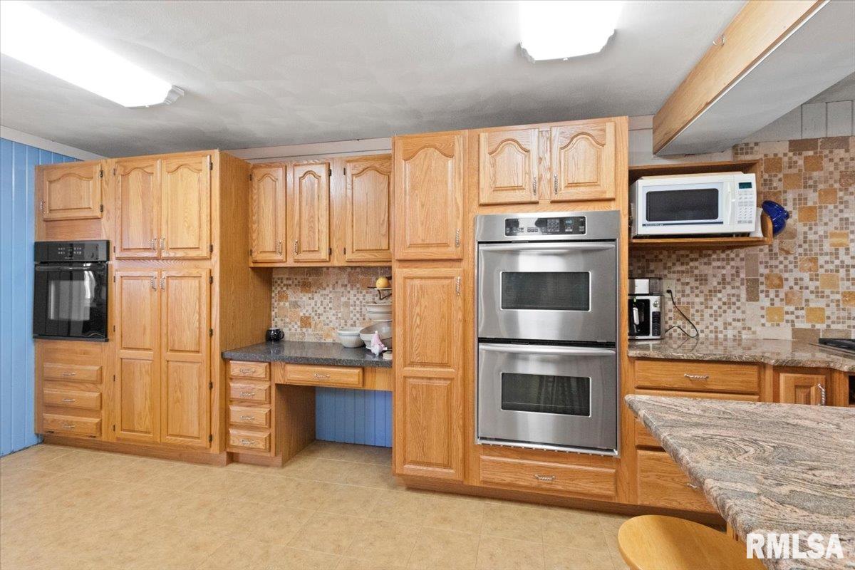 10522 W Lancaster Road, Mapleton, Illinois image 48