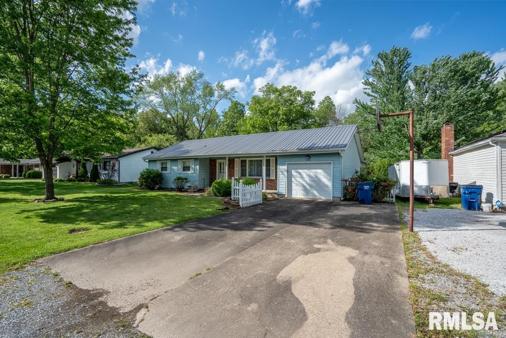 206 Patricia Lane, West Frankfort, Illinois image 4