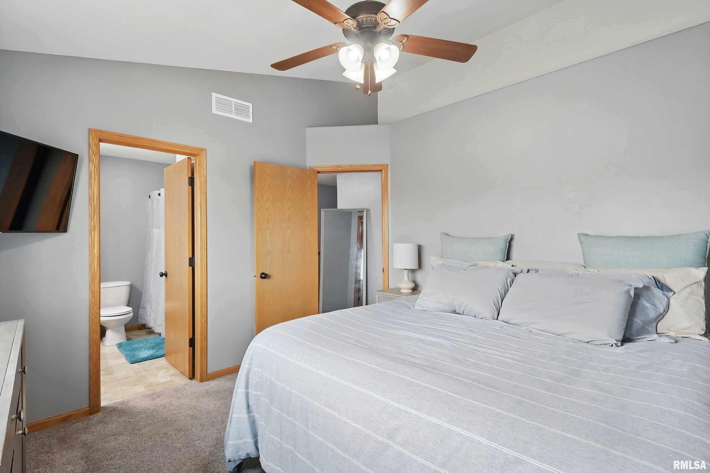 1570 Savannah Circle #D2, Davenport, Iowa image 16