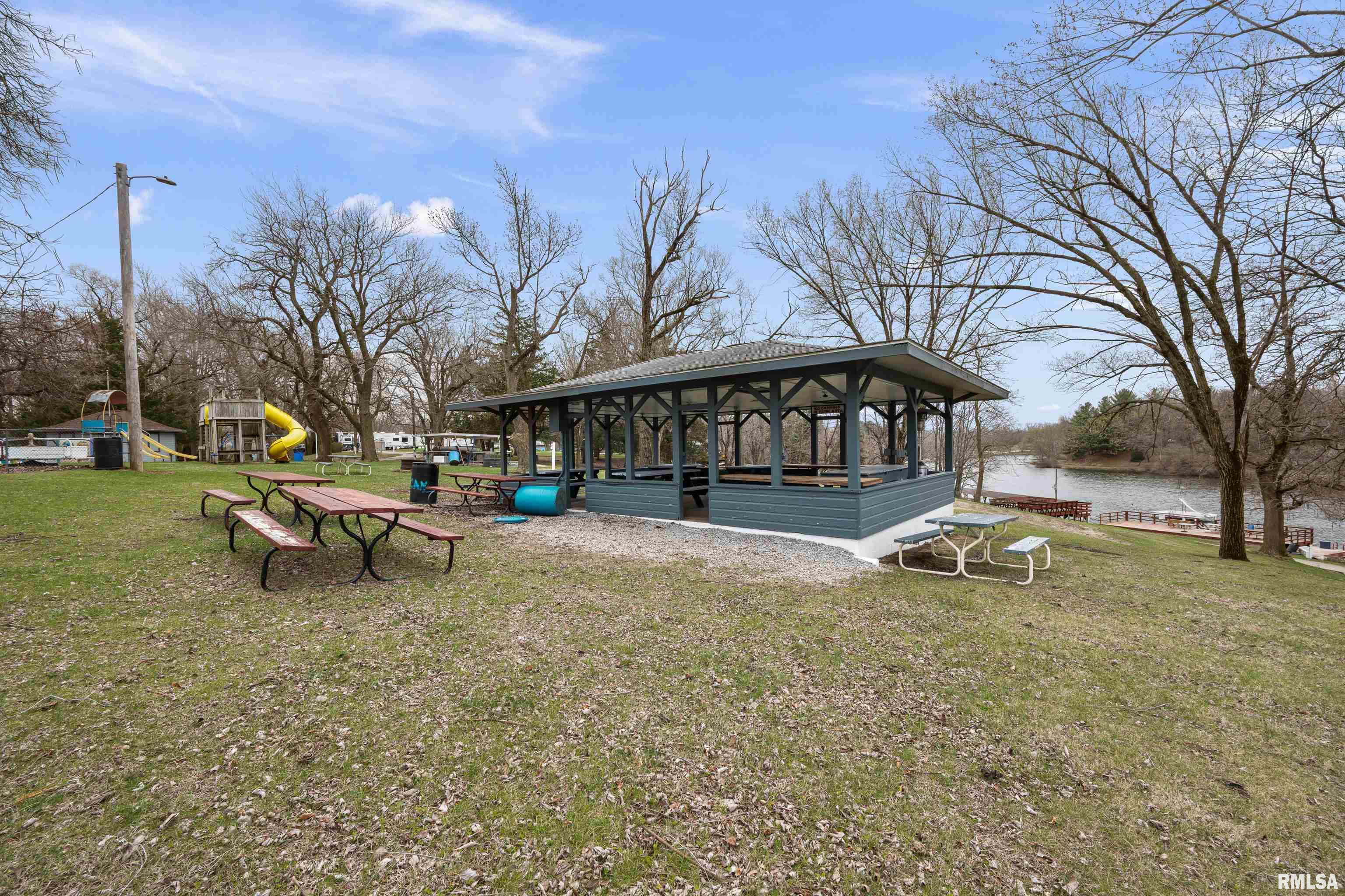 31 Crescent Lake Lk, Alpha, Illinois image 29