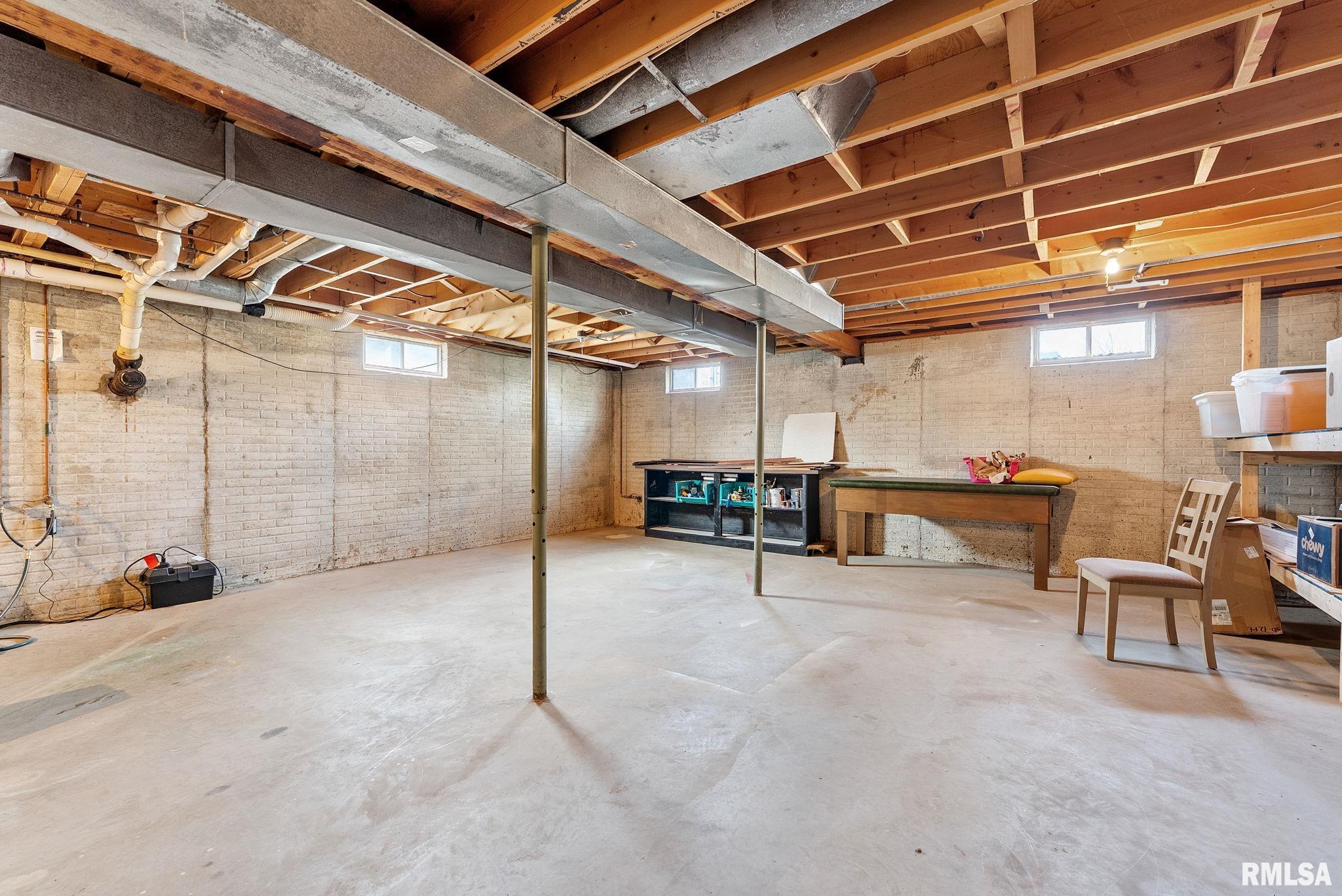 3802 Friendship Farm Road, East Moline, Illinois image 16