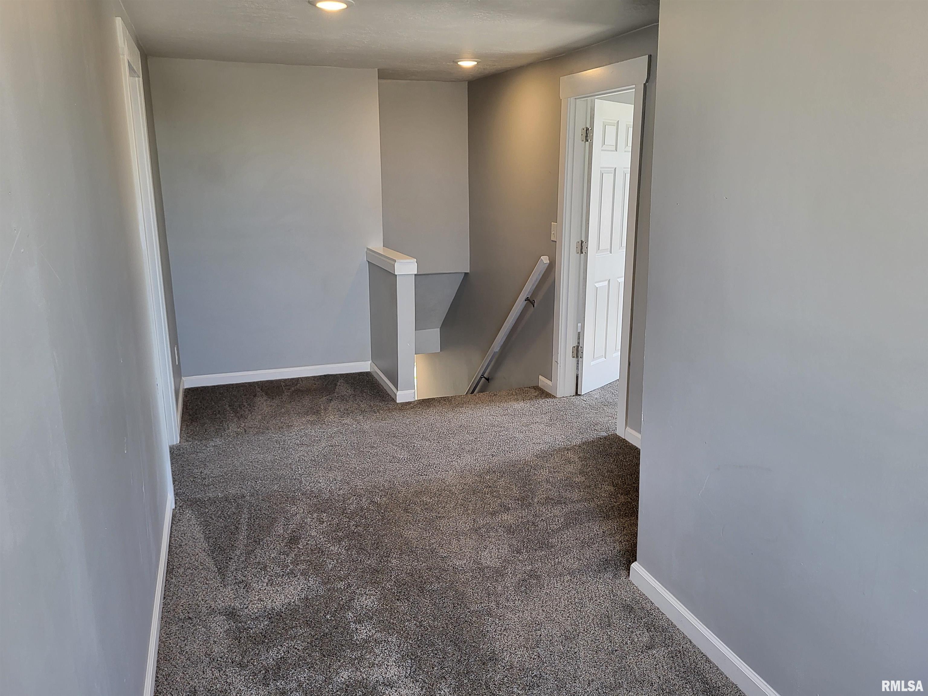 718 Adams Street, Quincy, Illinois image 18