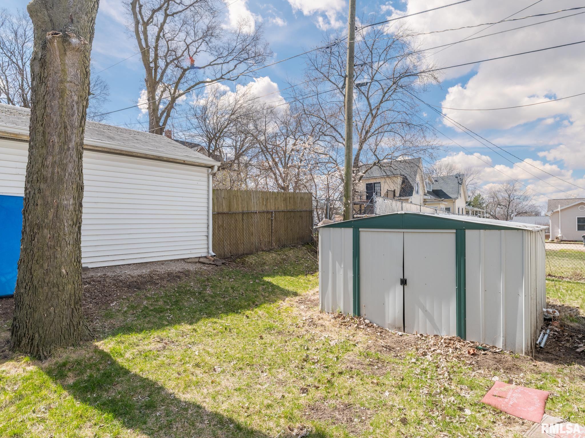 1509 S Capitol Street, Pekin, Illinois image 3