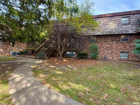 Homes For Sale - 2906 Taylor Avenue #11<br/> Sangamon County, Springfield, IL 62703