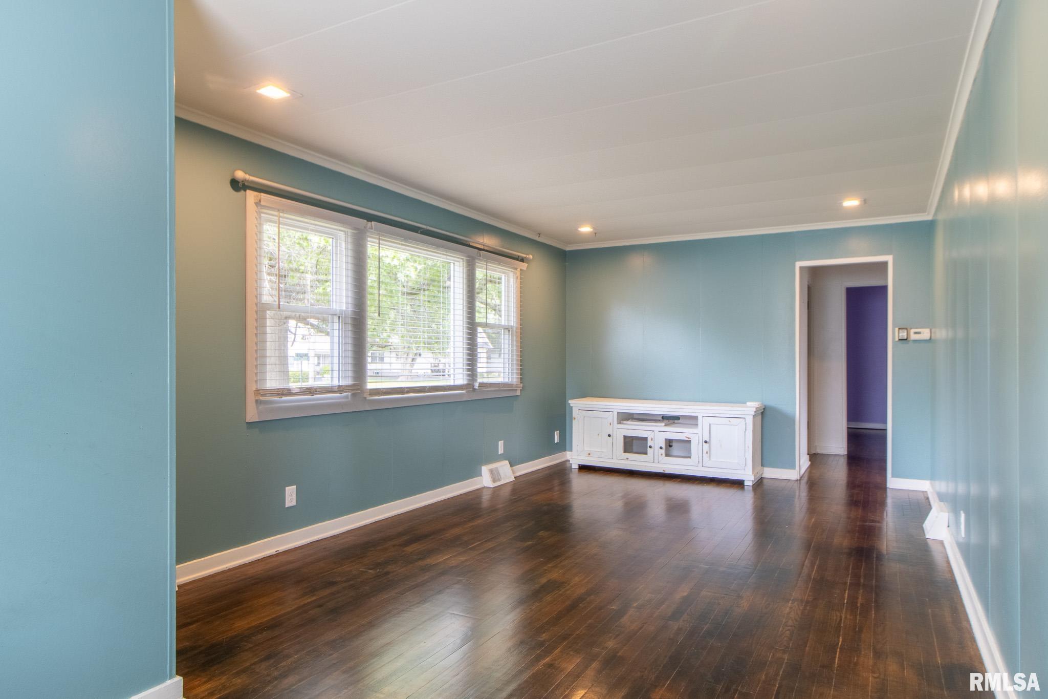 1520 W Losey Street, Galesburg, Illinois image 9