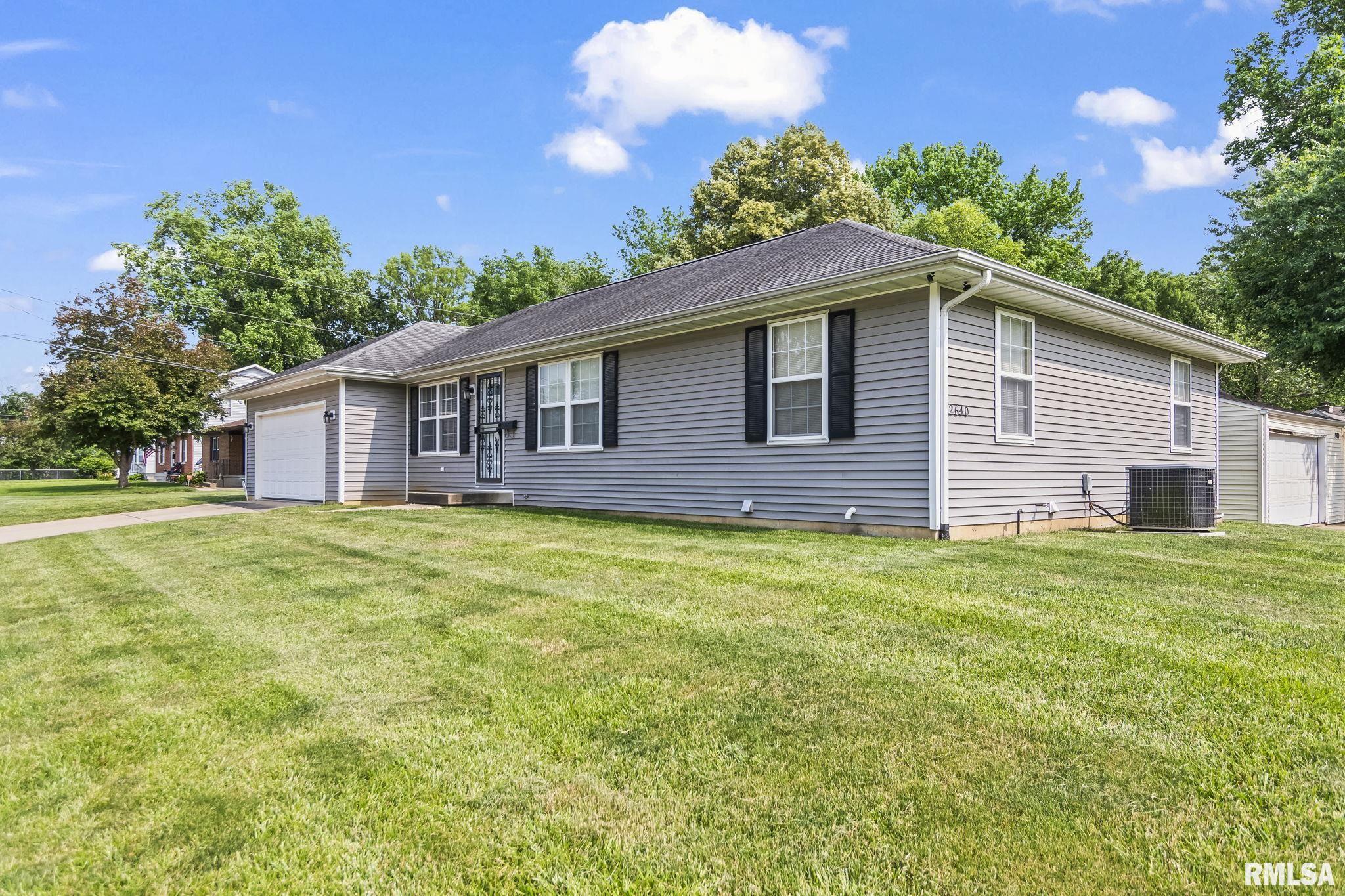 2640 S Park Avenue, Springfield, Illinois image 3