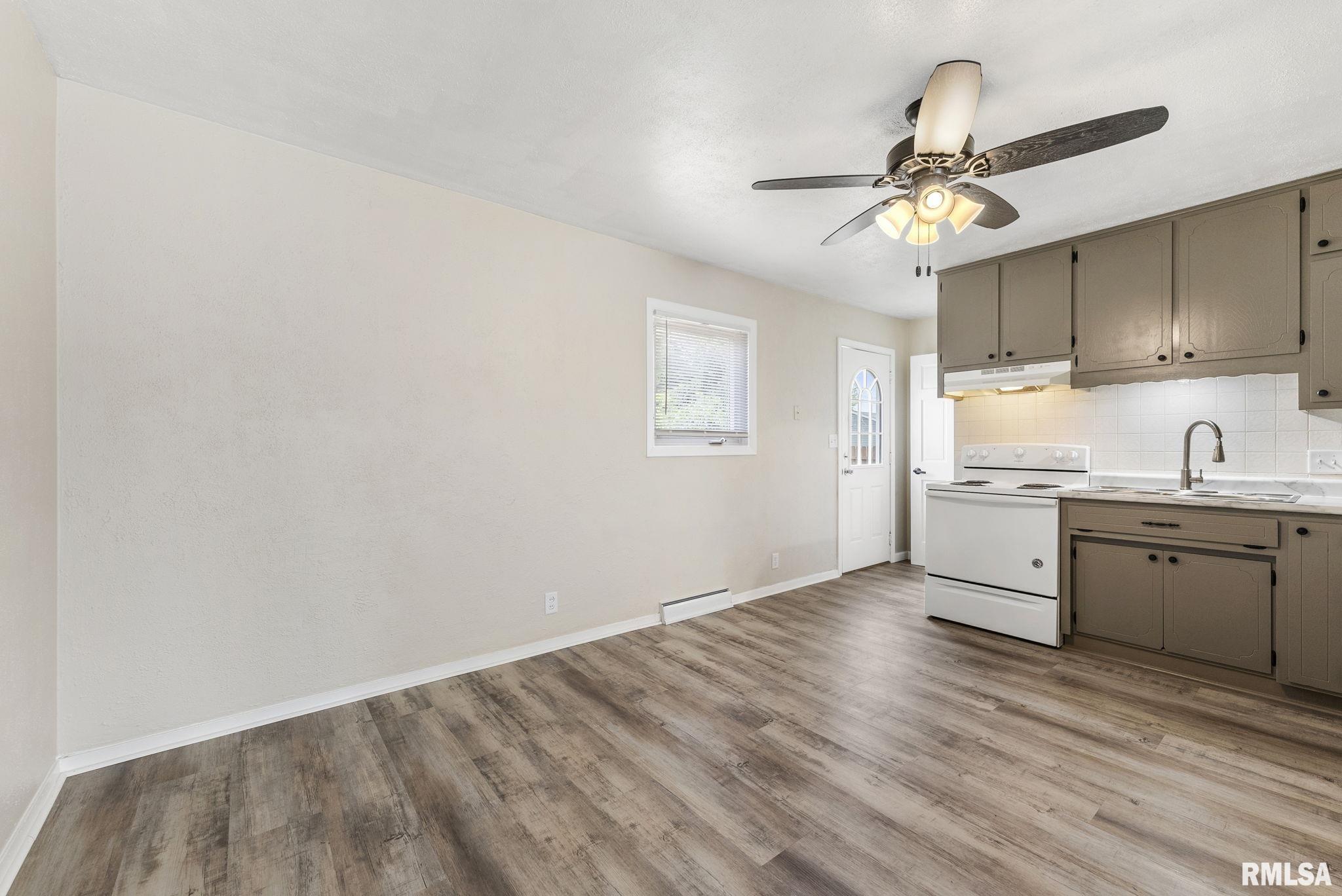 1217 S Zenith Avenue, Davenport, Iowa image 9