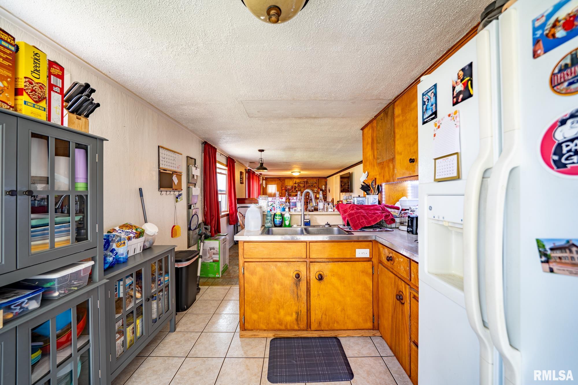 1425 N Vaughn Avenue, West Peoria, Illinois image 10